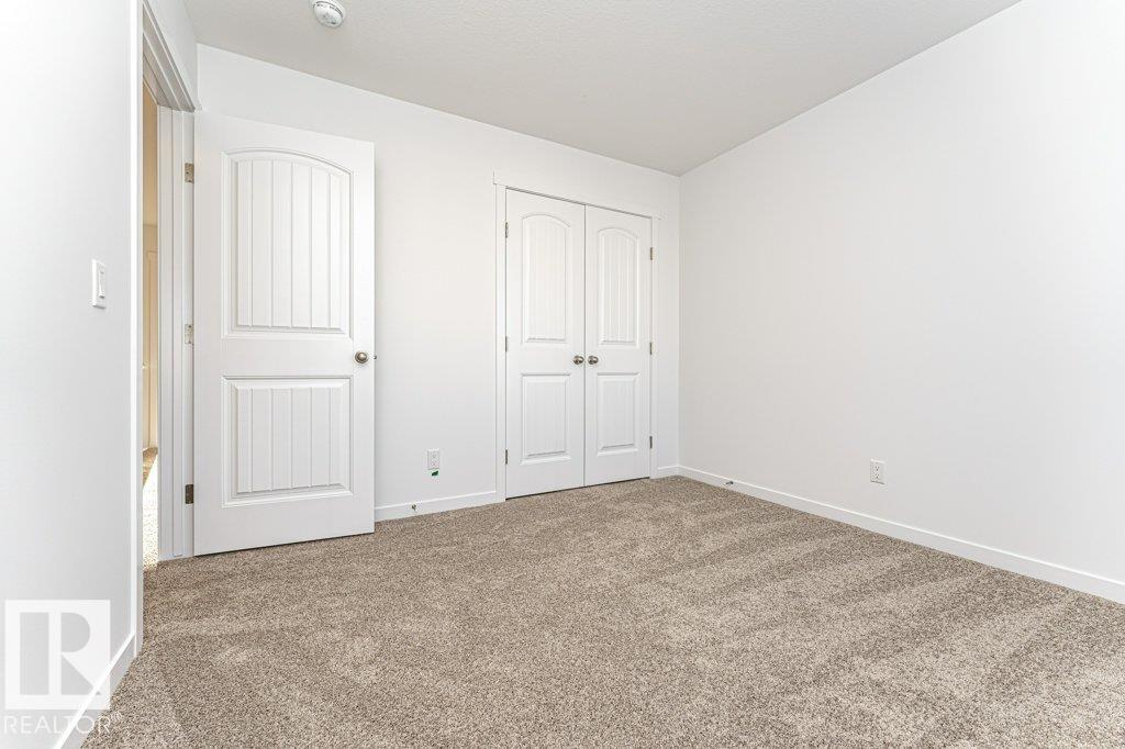 https://zimg.paragon.ice.com/ParagonImages/Property/PM/RAE/225400589/17/0/0/7578ea9c29112472545e47f59dfbd370/1/fde945985e161e9bd7cdf61e3eec979a/225400589-33828100-9e64-4269-bd58-aa98b44bb5f4.JPG