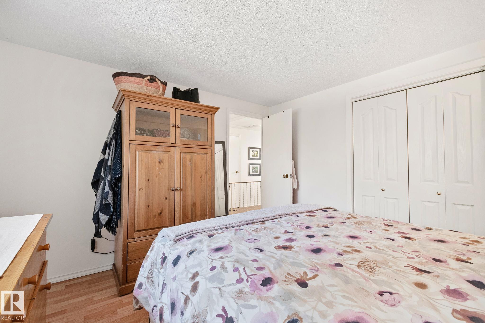 Photo 17 at 97 Ridgewood, Braeside, St. Albert