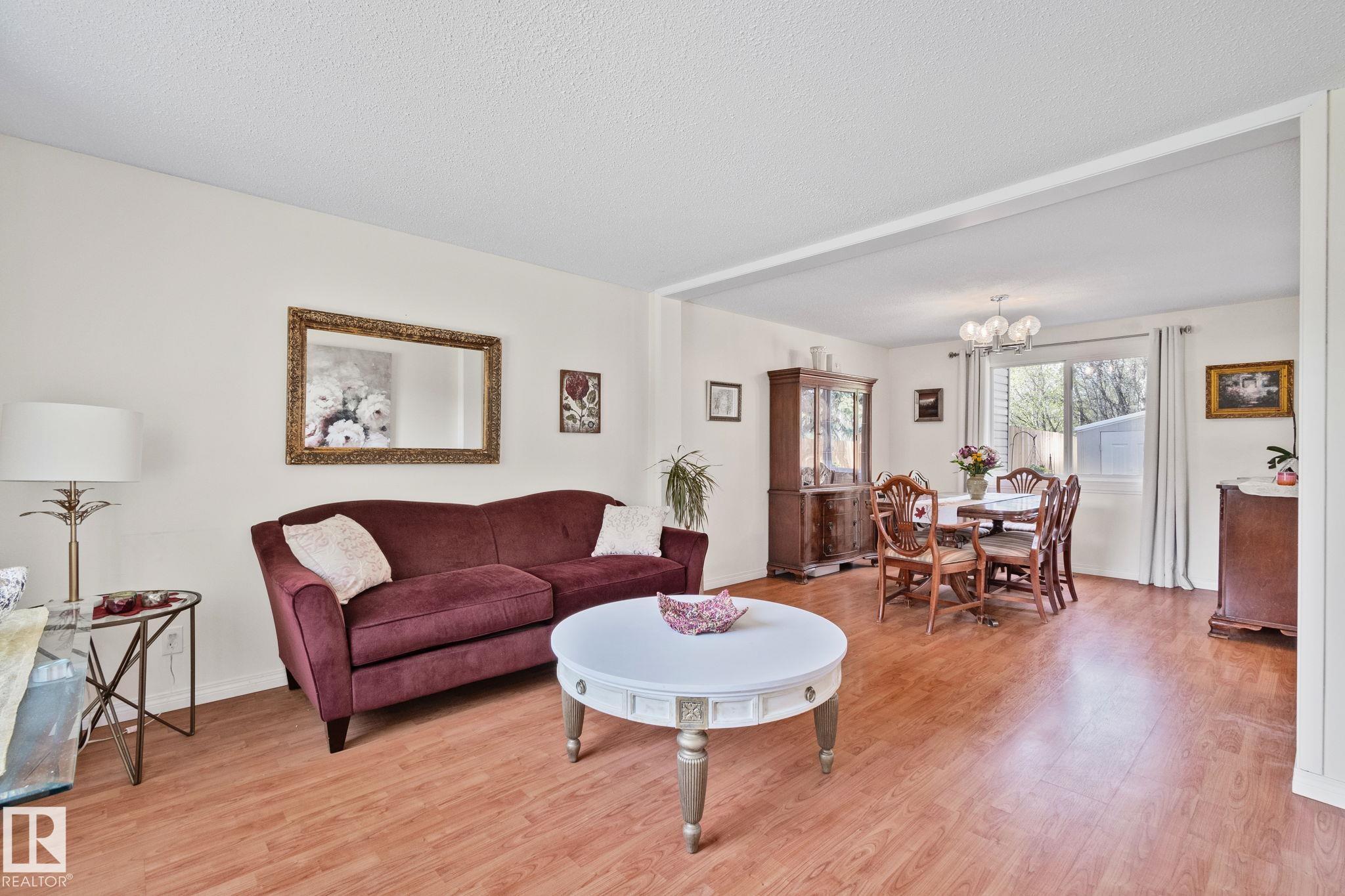 97 Ridgewood, Braeside, St. Albert