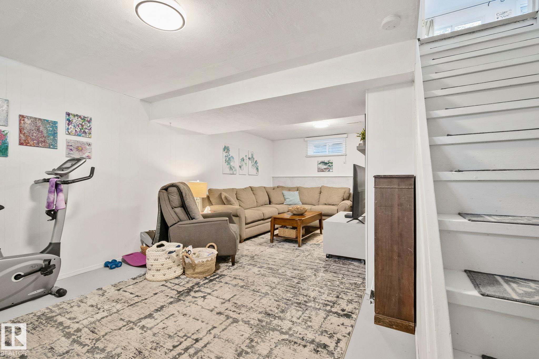 Photo 21 at 97 Ridgewood, Braeside, St. Albert
