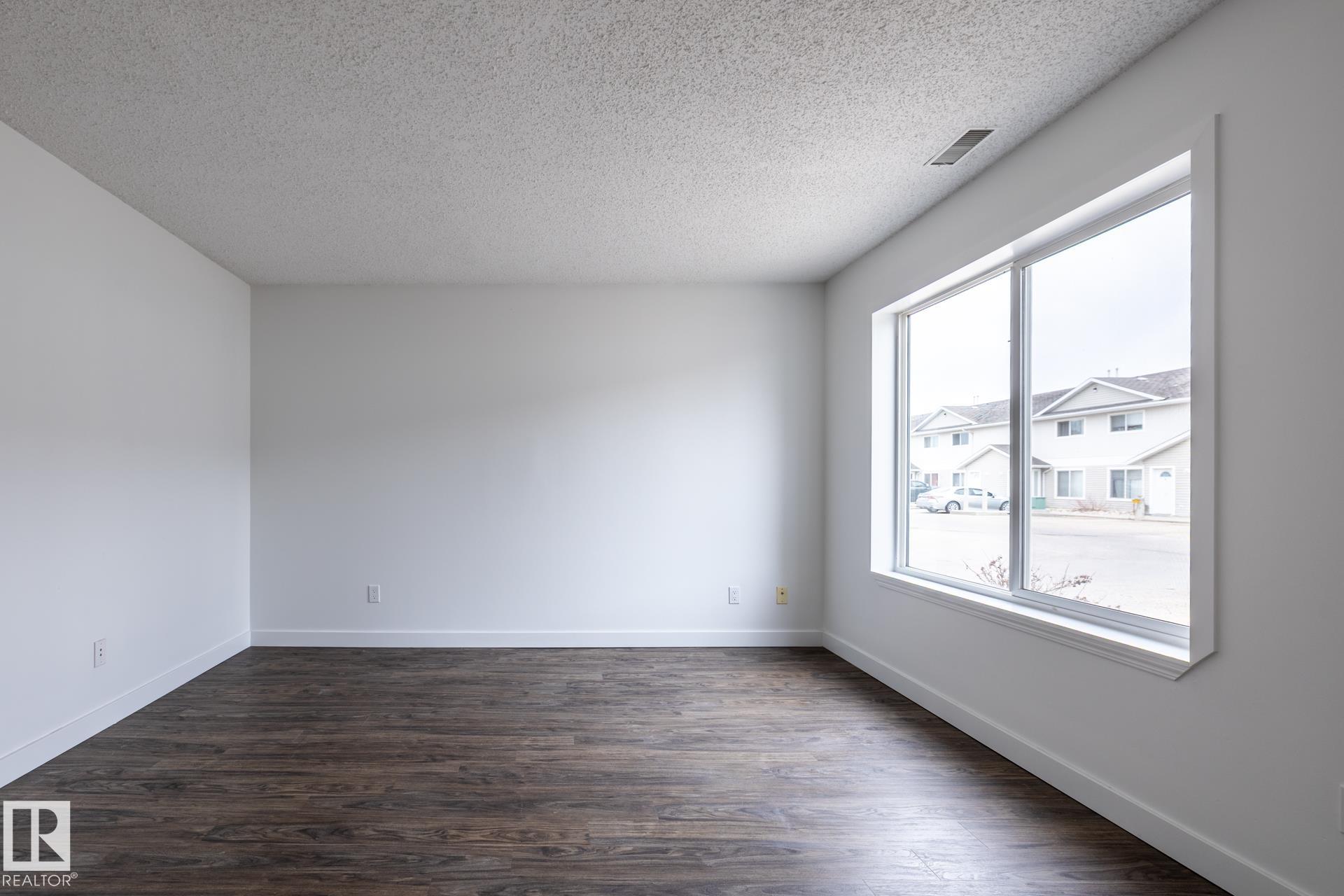 #136, 180 Bridgeport Bv, Bridgeport, Leduc