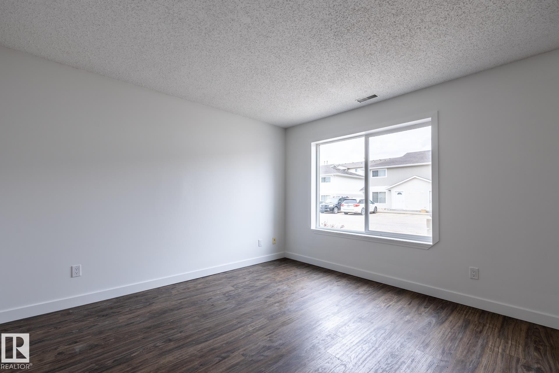 #136, 180 Bridgeport Bv, Bridgeport, Leduc