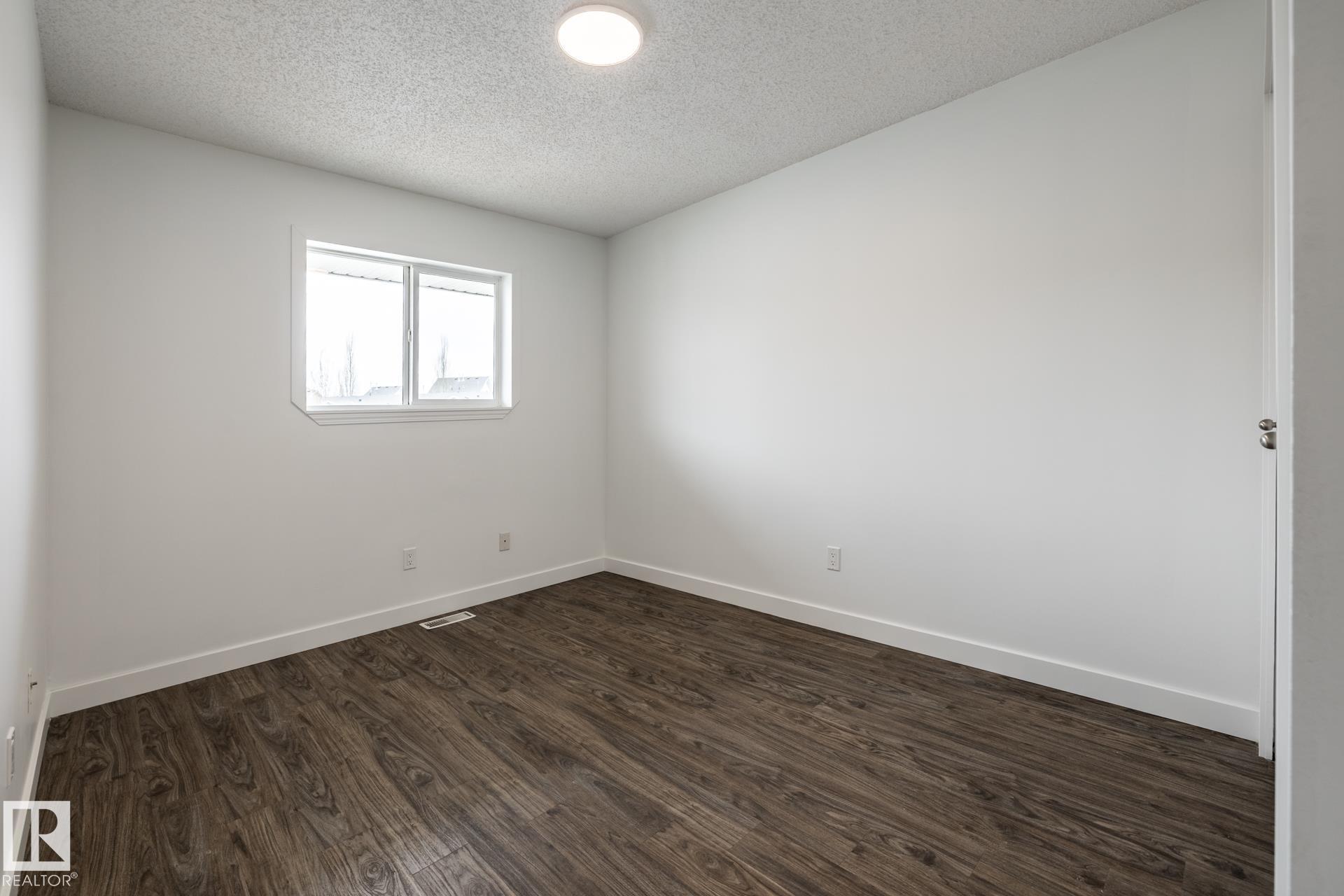 Photo 33 at #136, 180 Bridgeport Bv, Bridgeport, Leduc