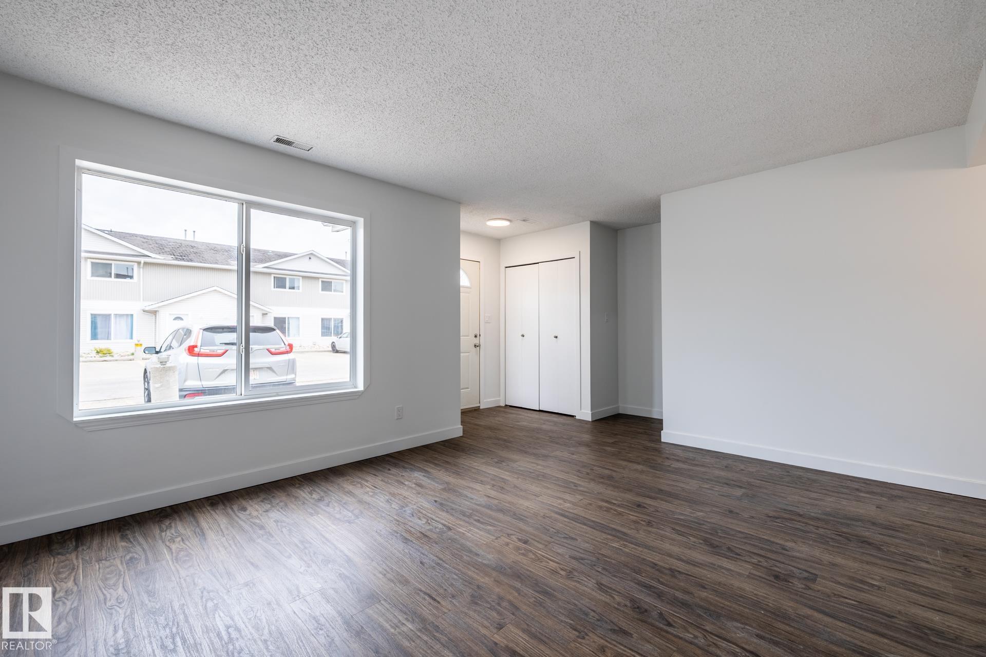 #136, 180 Bridgeport Bv, Bridgeport, Leduc