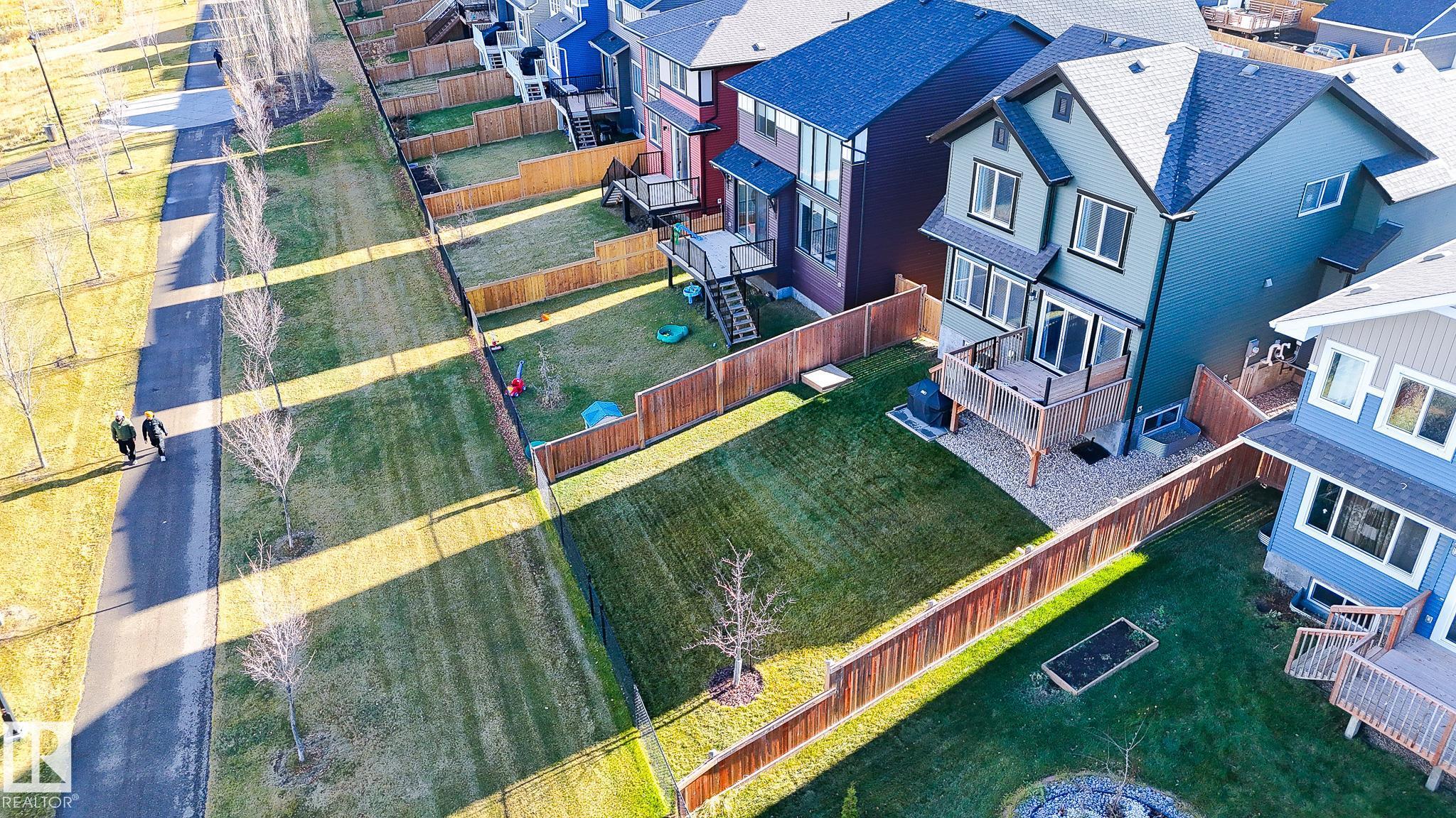 https://zimg.paragon.ice.com/ParagonImages/Property/PM/RAE/225400593/55/0/0/03f304779ba450d1203071d8a5df6891/1/d88d19565b1fdebc487b8ff9fd5266e2/225400593-13030859-793b-4248-b410-bd9e70b4fe92.JPG