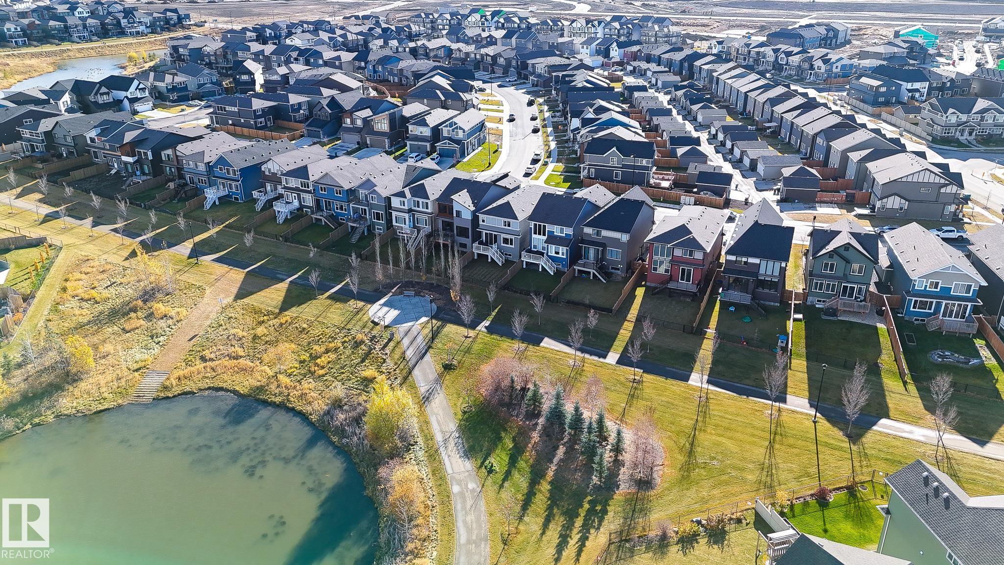 https://zimg.paragon.ice.com/ParagonImages/Property/PM/RAE/225400593/61/0/0/d5741e2071d182896281af93589f5c66/1/d88d19565b1fdebc487b8ff9fd5266e2/225400593-9e04acd9-712a-4027-9ae7-35eac955ccc1.JPG