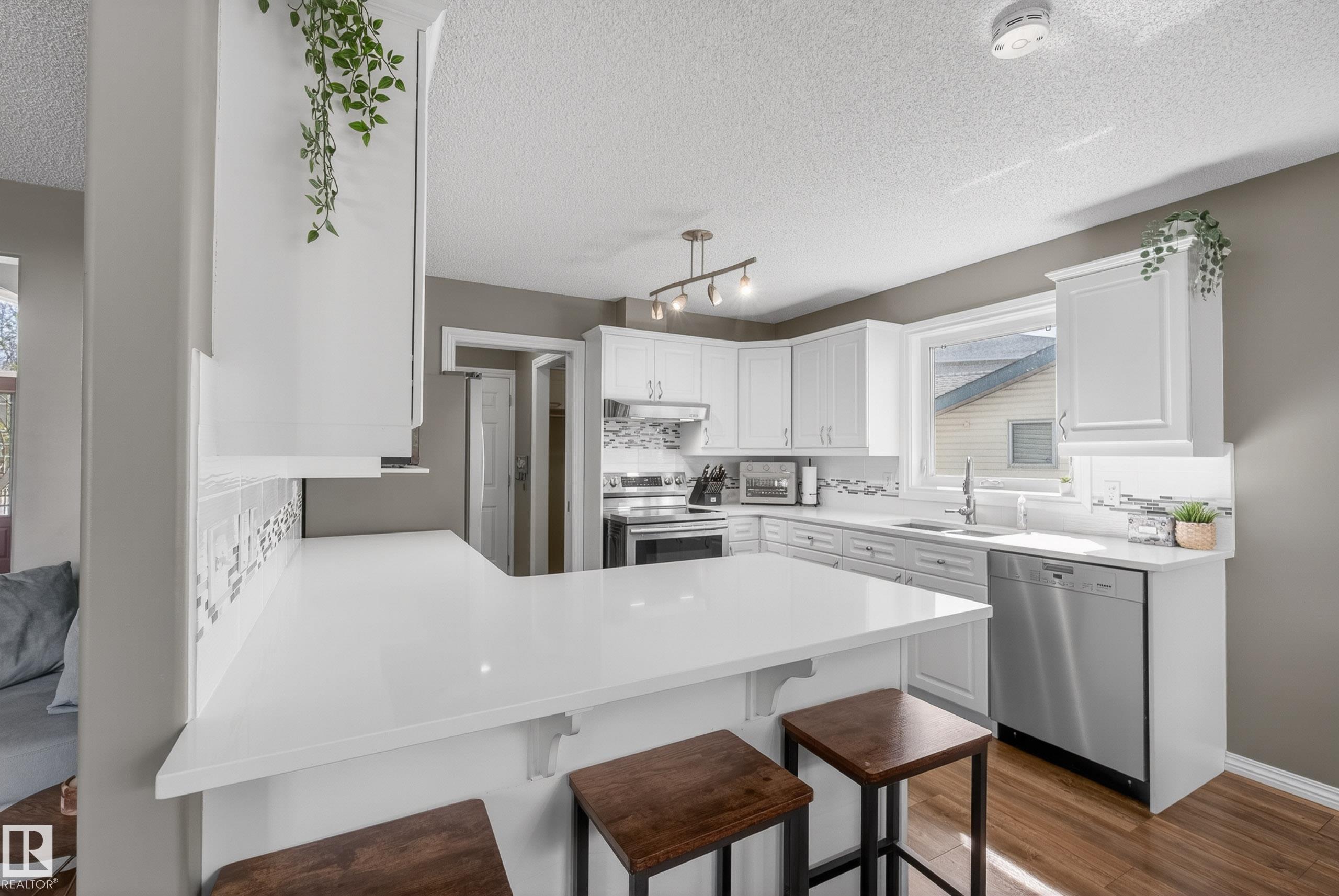 97 Delage Crescent, Deer Ridge, St. Albert