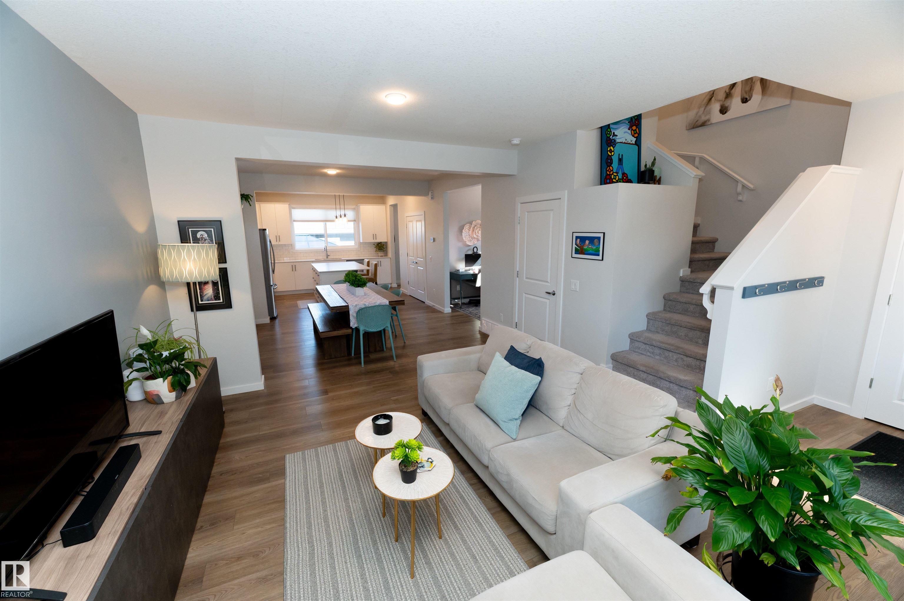 6078 Naden Landing NW, Griesbach, Edmonton
