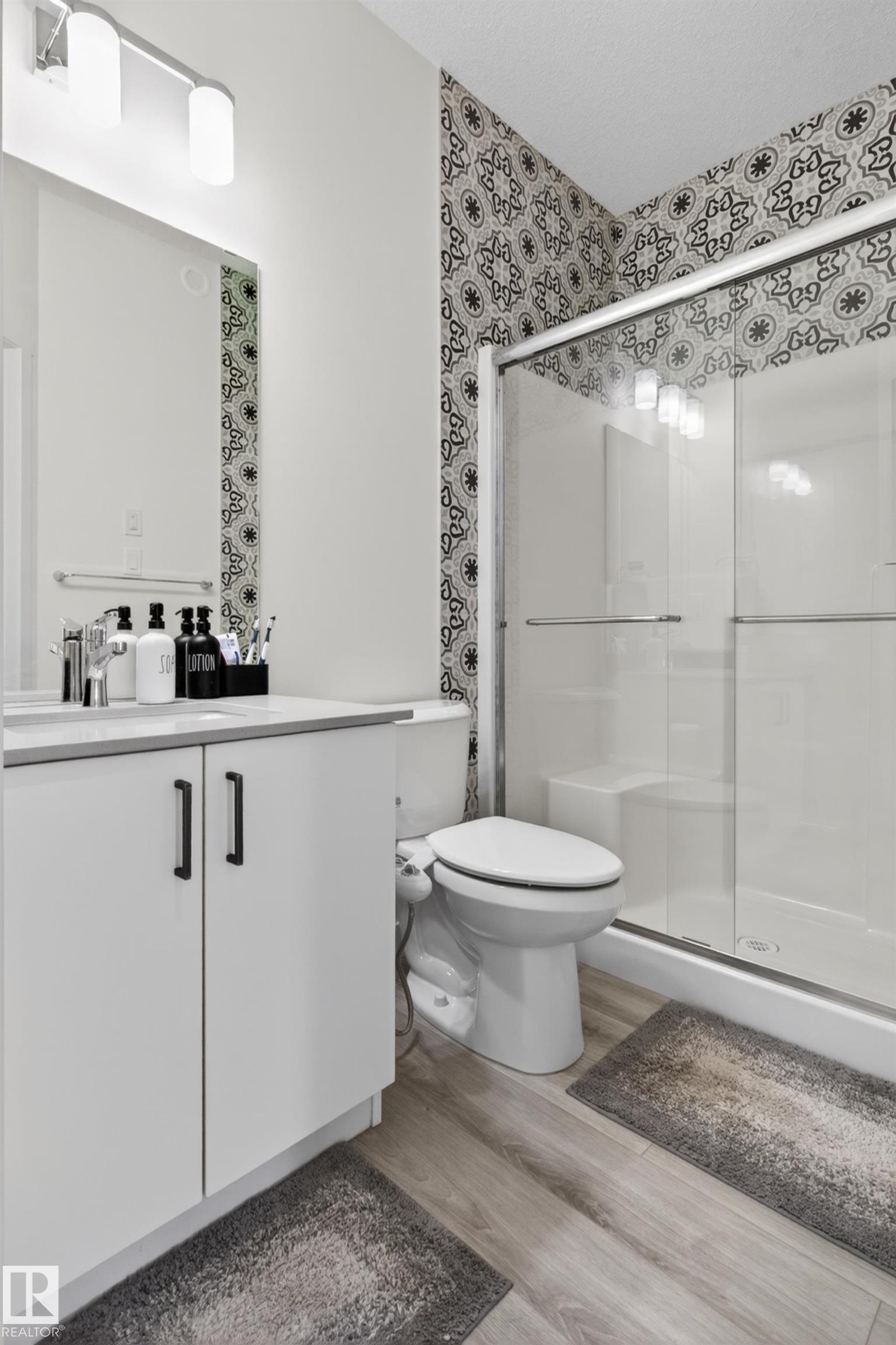 https://zimg.paragon.ice.com/ParagonImages/Property/PM/RAE/225400605/23/0/0/947fb8088c3a2793feb937b3e62e8305/1/f271122528cb61db43127f22c8b39848/225400605-9918d674-7065-47ba-8f36-1d6000519978.JPG
