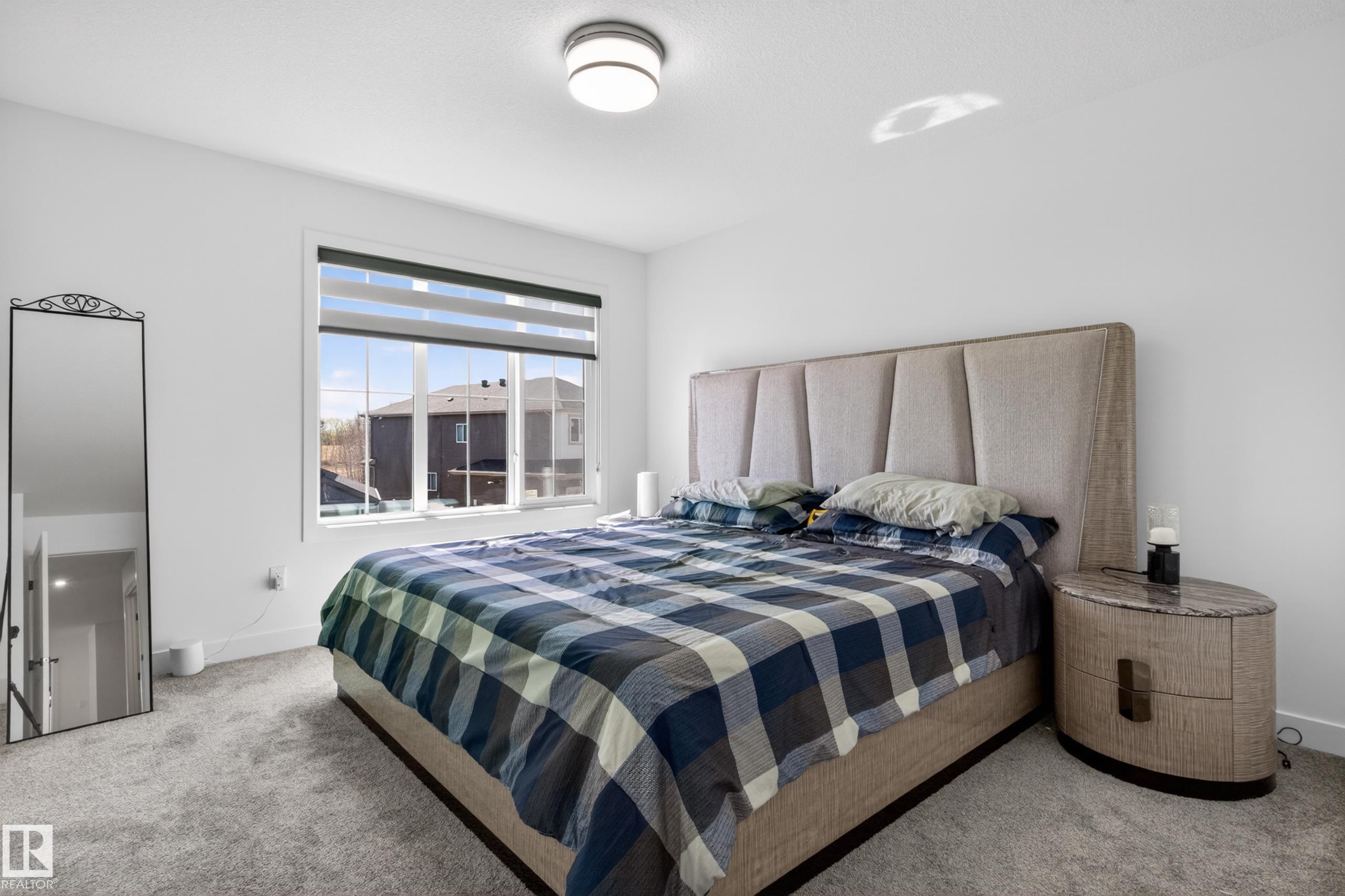 https://zimg.paragon.ice.com/ParagonImages/Property/PM/RAE/225400605/27/0/0/4a76683df3438e7c762cbef978491099/1/f271122528cb61db43127f22c8b39848/225400605-031861bb-49c9-428a-b5ec-727c93ac5341.JPG