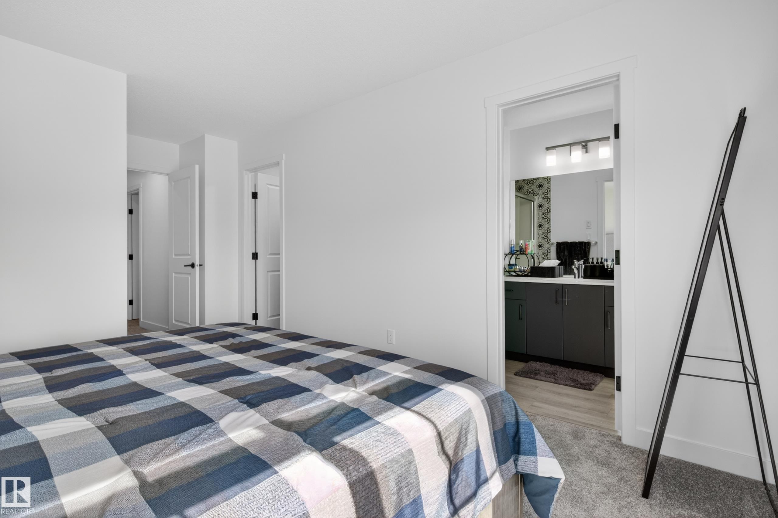 https://zimg.paragon.ice.com/ParagonImages/Property/PM/RAE/225400605/29/0/0/3ca88c7abac2e328e5ae1f9e3177e926/1/f271122528cb61db43127f22c8b39848/225400605-0be816d7-d62e-4729-8499-957a65ae1f9d.JPG