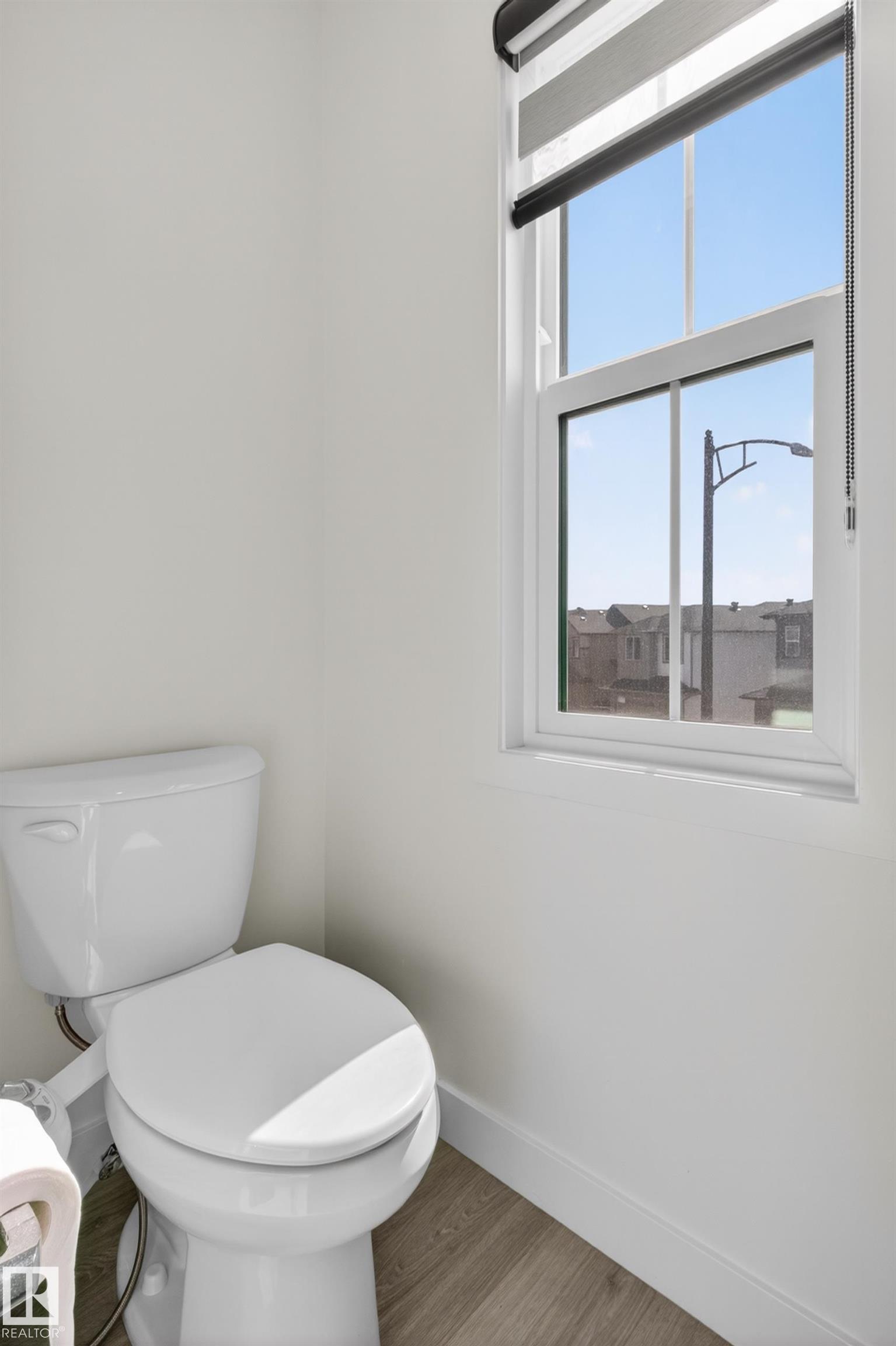 https://zimg.paragon.ice.com/ParagonImages/Property/PM/RAE/225400605/32/0/0/d1e016eceb2c6b33fd47908626cc7144/1/f271122528cb61db43127f22c8b39848/225400605-c4248c16-ba32-4b44-a2b8-210b32c28ca9.JPG