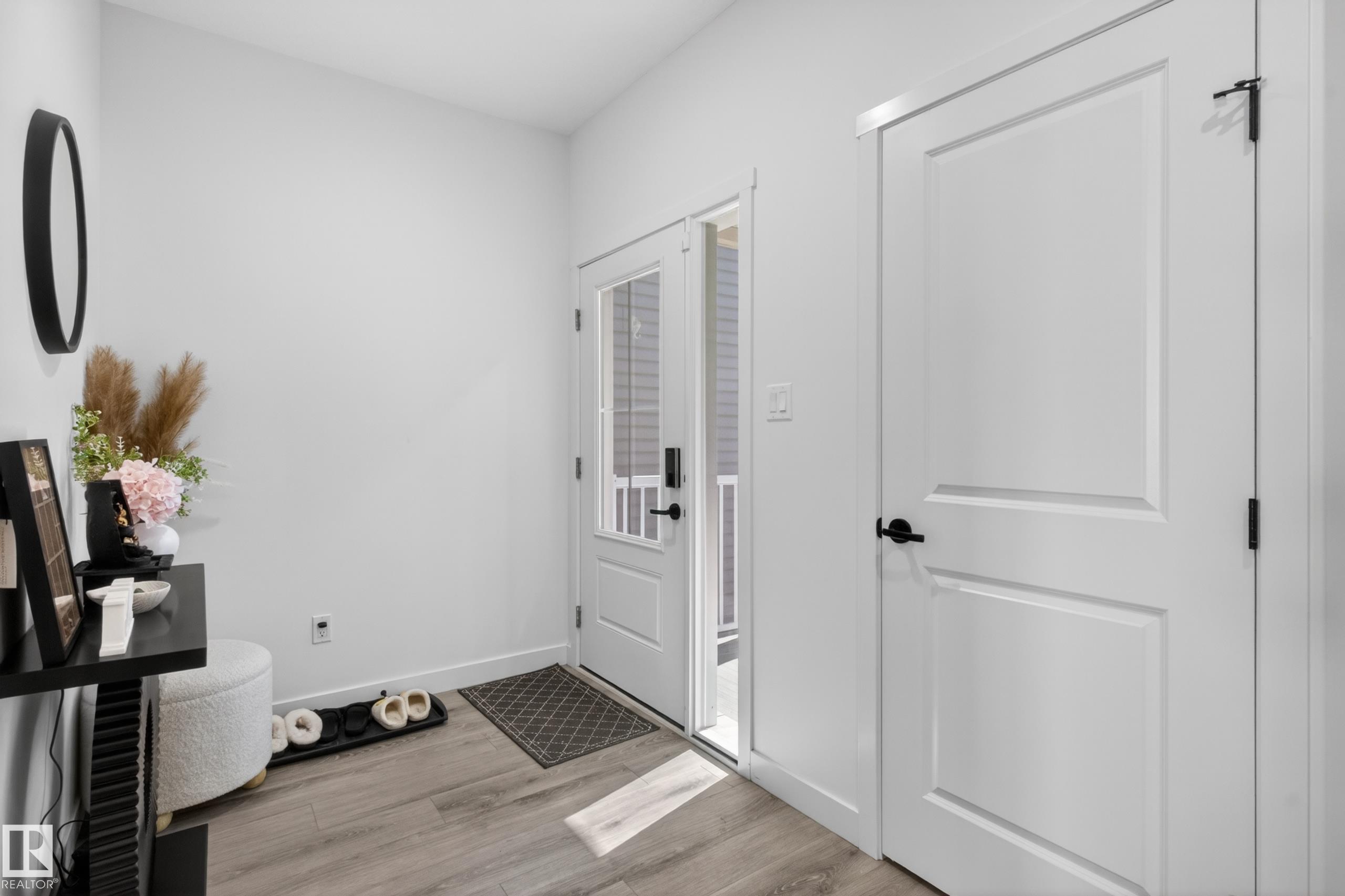 Picture for 1412 11 AV NW