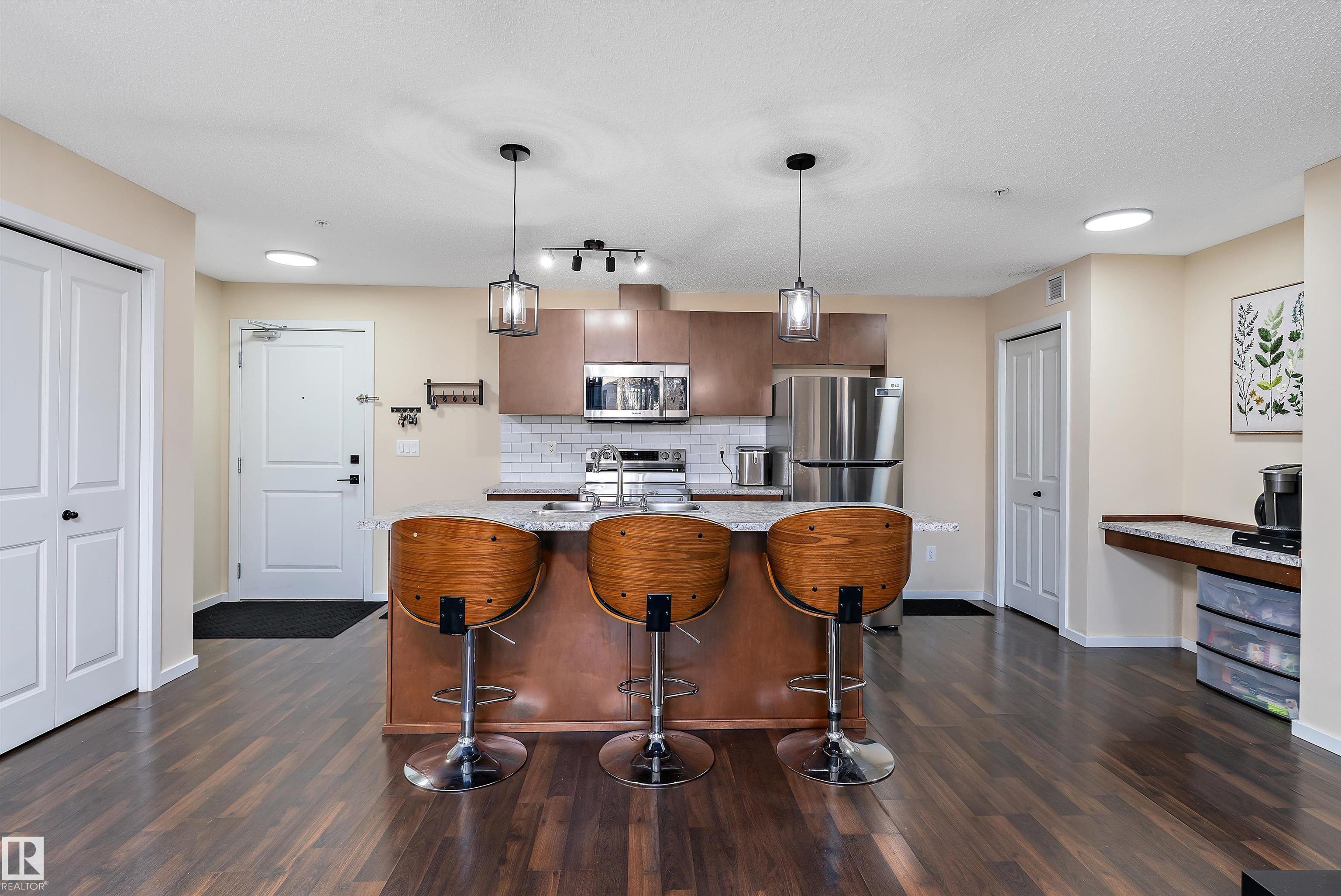 122 - 3357 16a Avenue NW, Laurel, Edmonton
