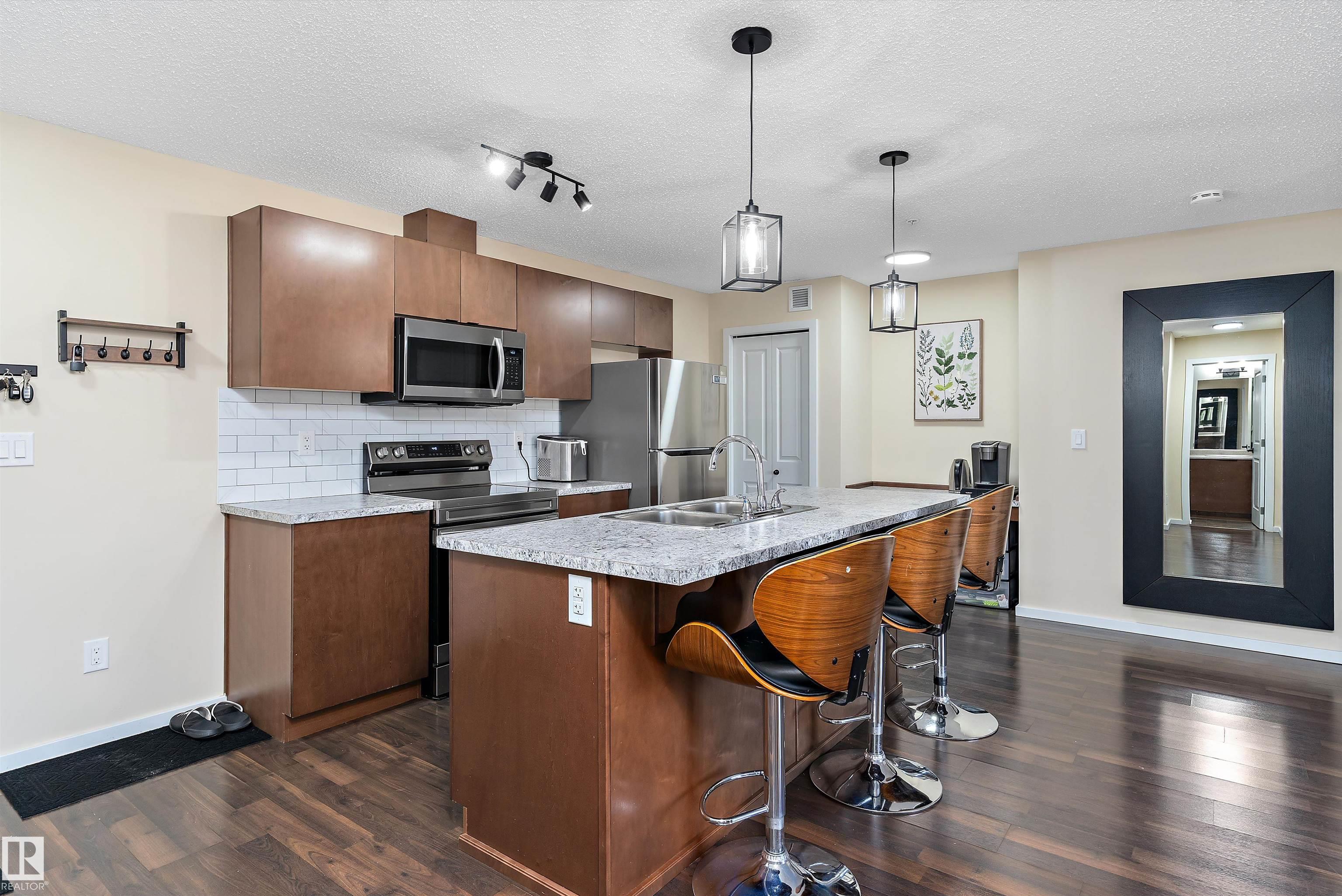 122 - 3357 16a Avenue NW, Laurel, Edmonton