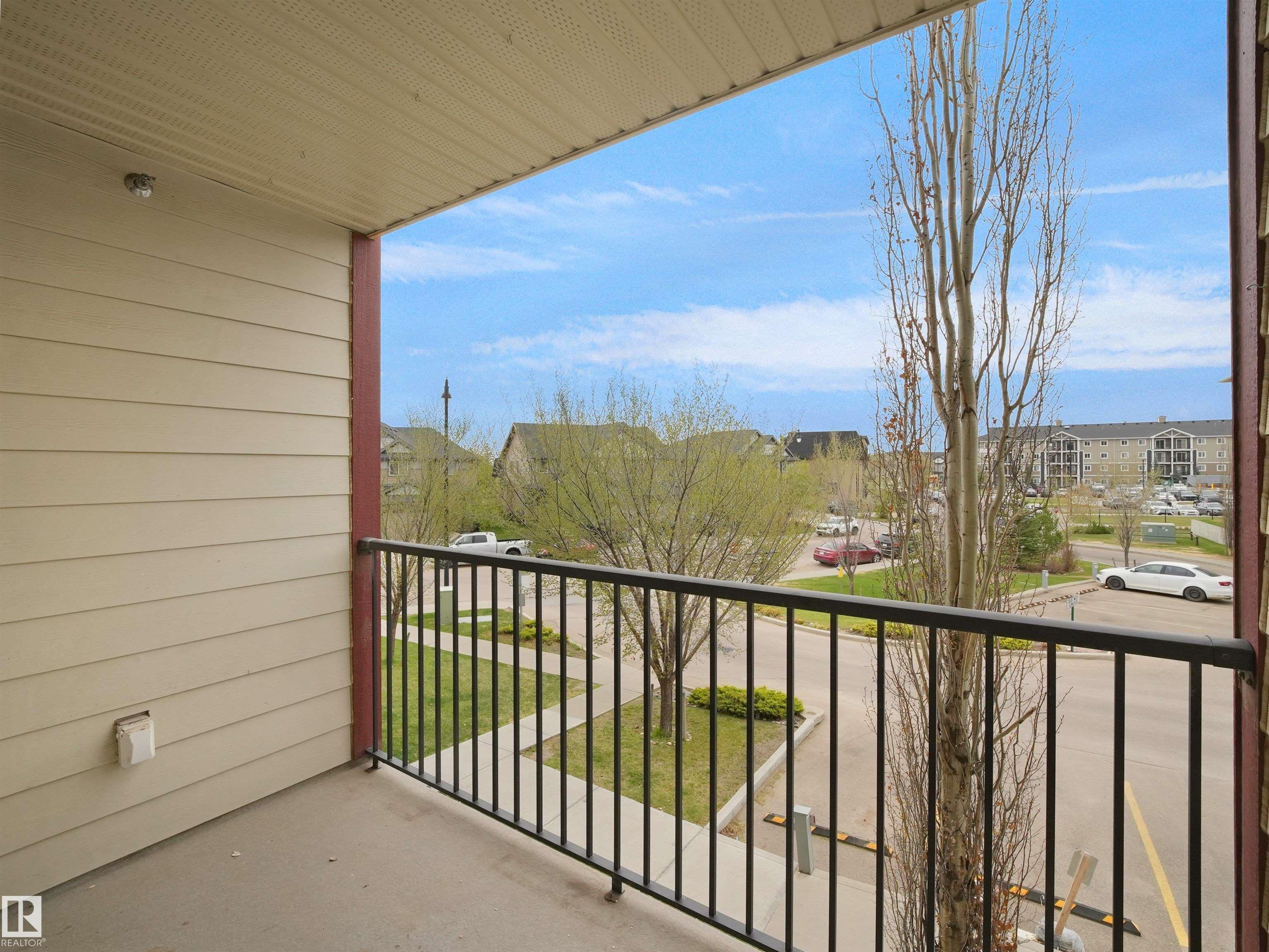 220 - 5804 Mullen Place NW, MacTaggart, Edmonton