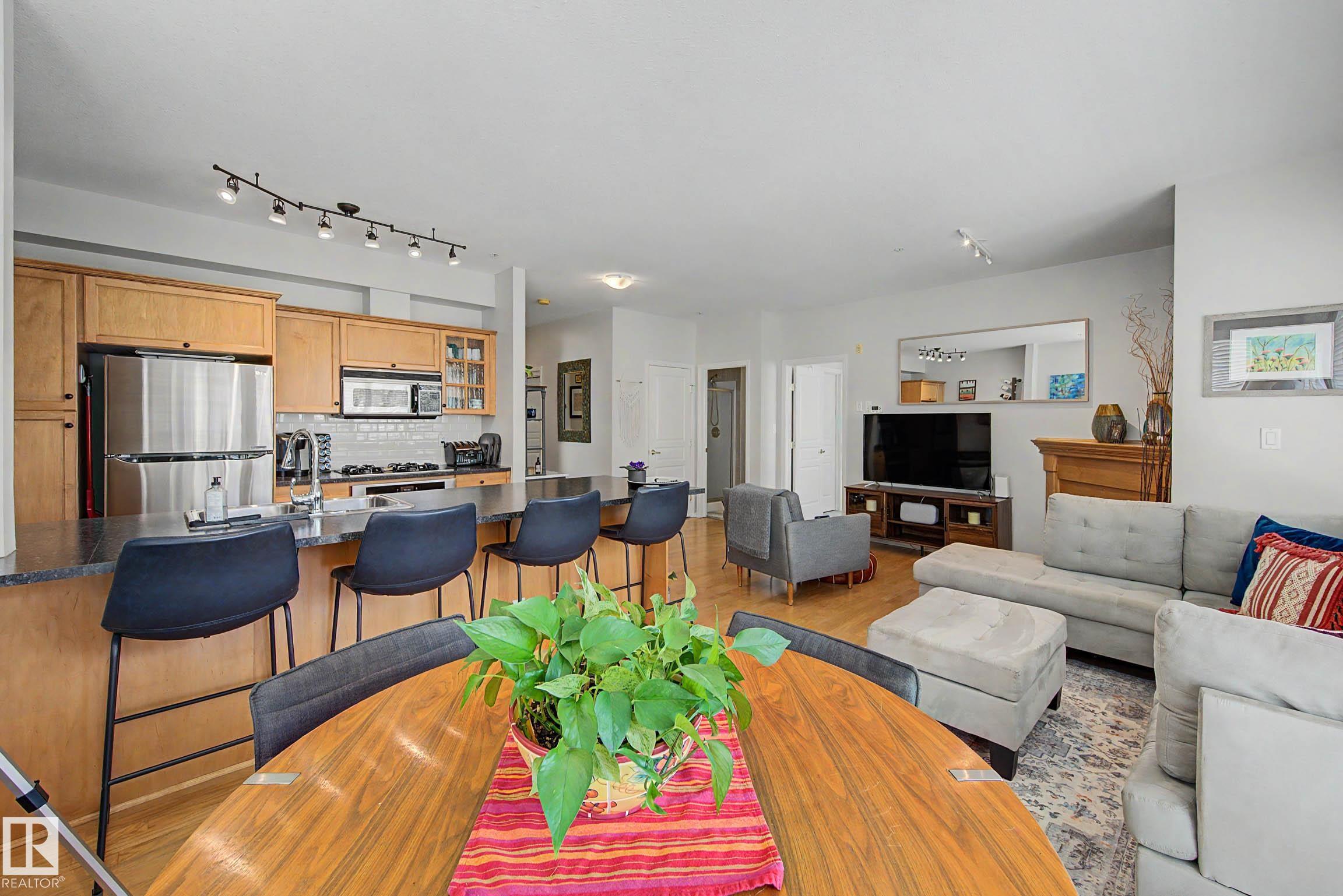 Picture for #334 10023 110 ST NW