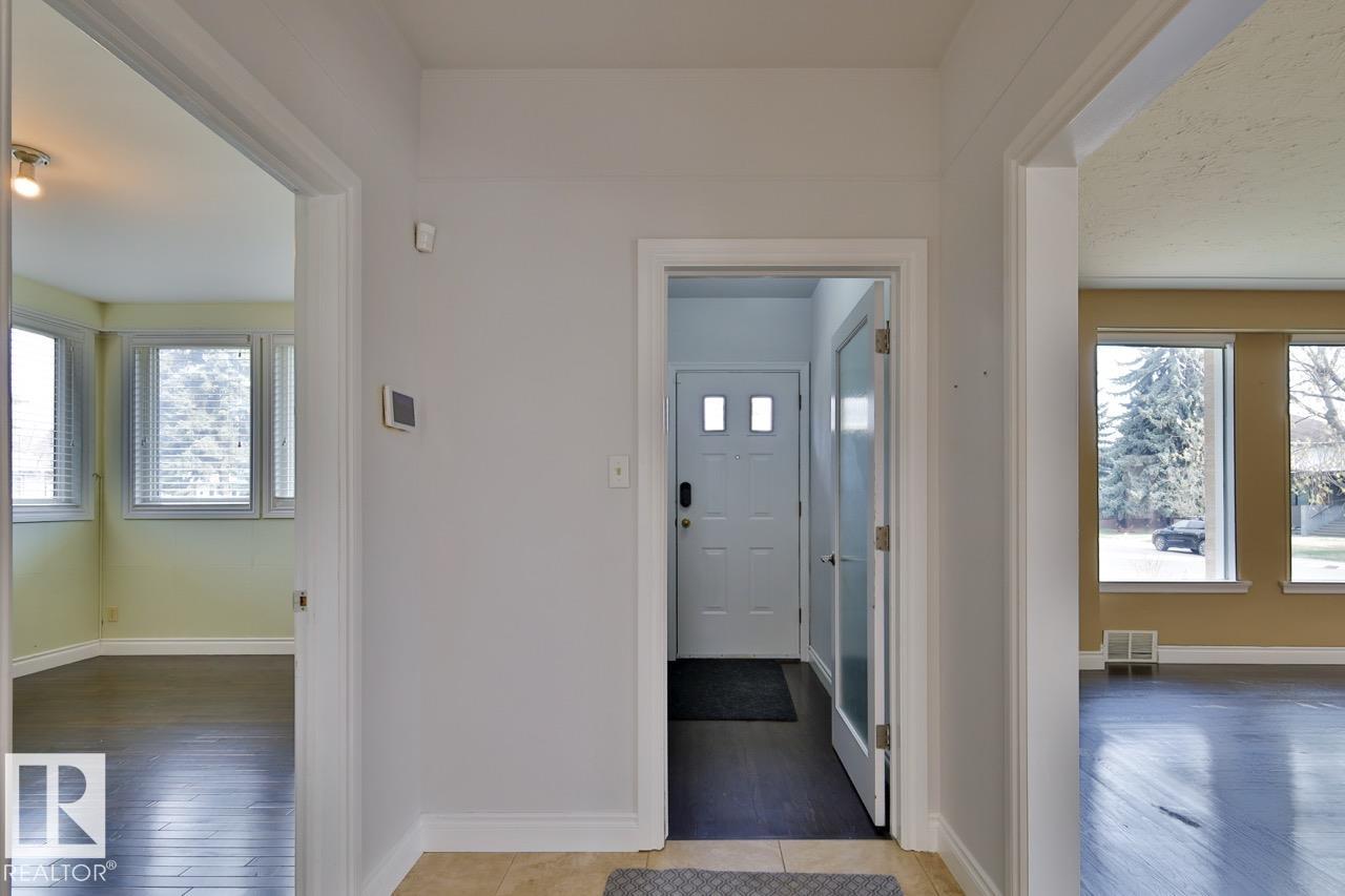 Photo 13 at 13703 101a Avenue NW, Glenora, Edmonton