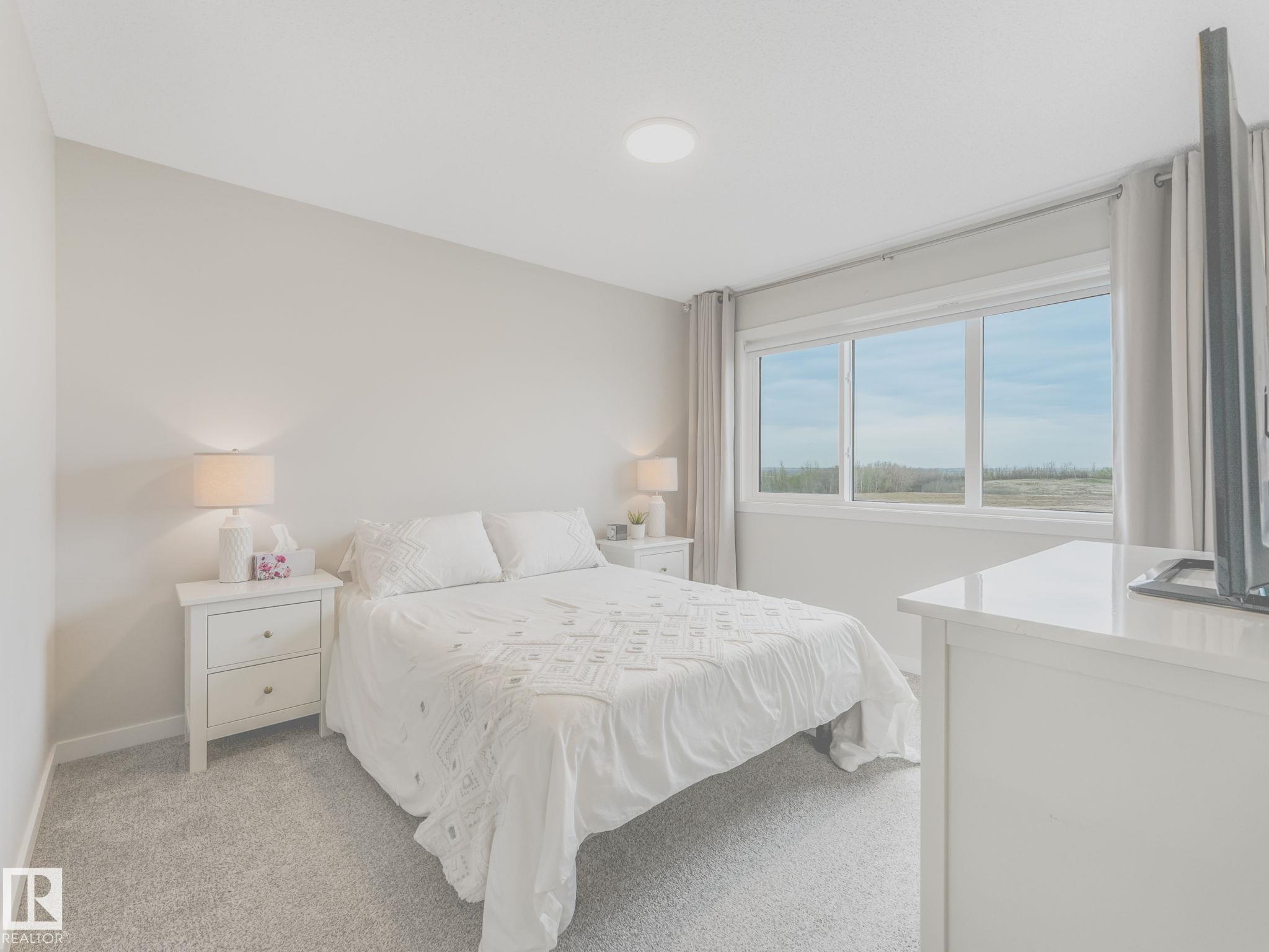 https://zimg.paragon.ice.com/ParagonImages/Property/PM/RAE/225400616/20/0/0/10649b940e9d6116efa6b9a170fecf18/1/71cd277712674909424e2366713022a1/225400616-16c3b421-7555-495c-982b-bc1b309fd2cf.JPG