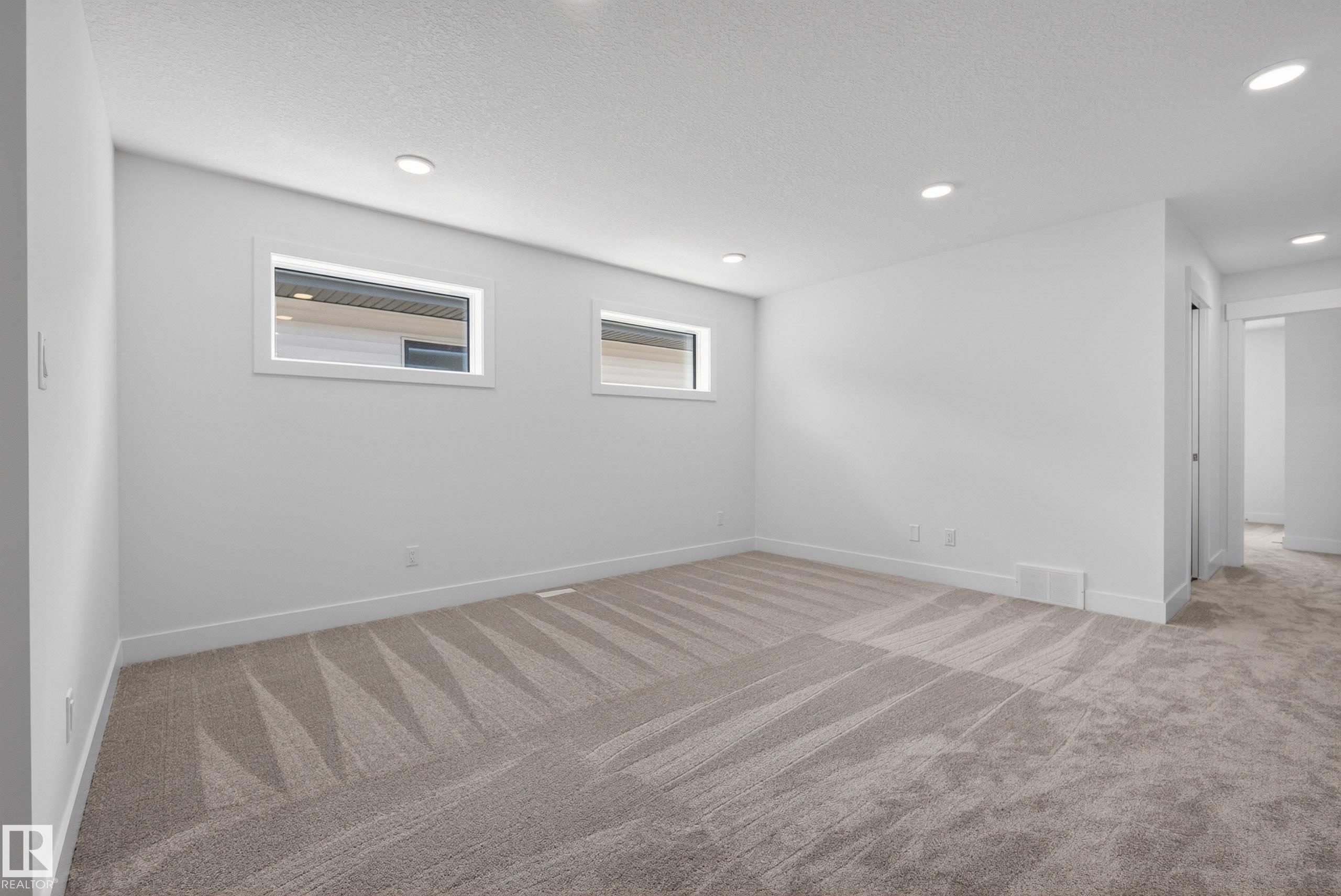 Photo 29 at 7089 Kiviaq Crescent SW, Keswick, Edmonton