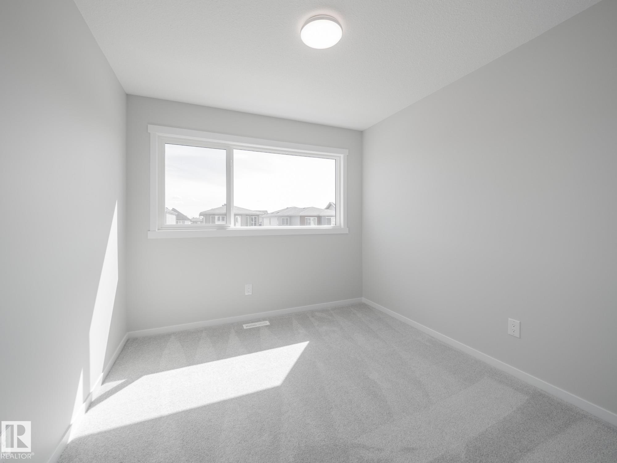 https://zimg.paragon.ice.com/ParagonImages/Property/PM/RAE/225400618/26/0/0/e3554ea80acdaa8865754e3845f5c6fd/1/10a7e77708e9f2efb548585377119a30/225400618-0e5b3c12-57f3-4a8d-a8e0-c2ad46a9cab0.JPG