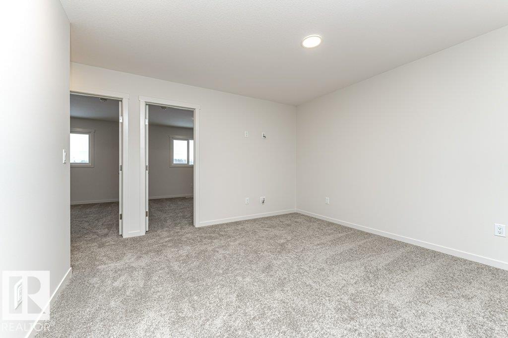 https://zimg.paragon.ice.com/ParagonImages/Property/PM/RAE/225400620/15/0/0/8a113f4e423cb8846b270efedf8416fa/1/695c041a2196070b792c09d2f902b3ec/225400620-67fd1875-707e-4dfc-9851-3b5ca4ffb1dc.JPG
