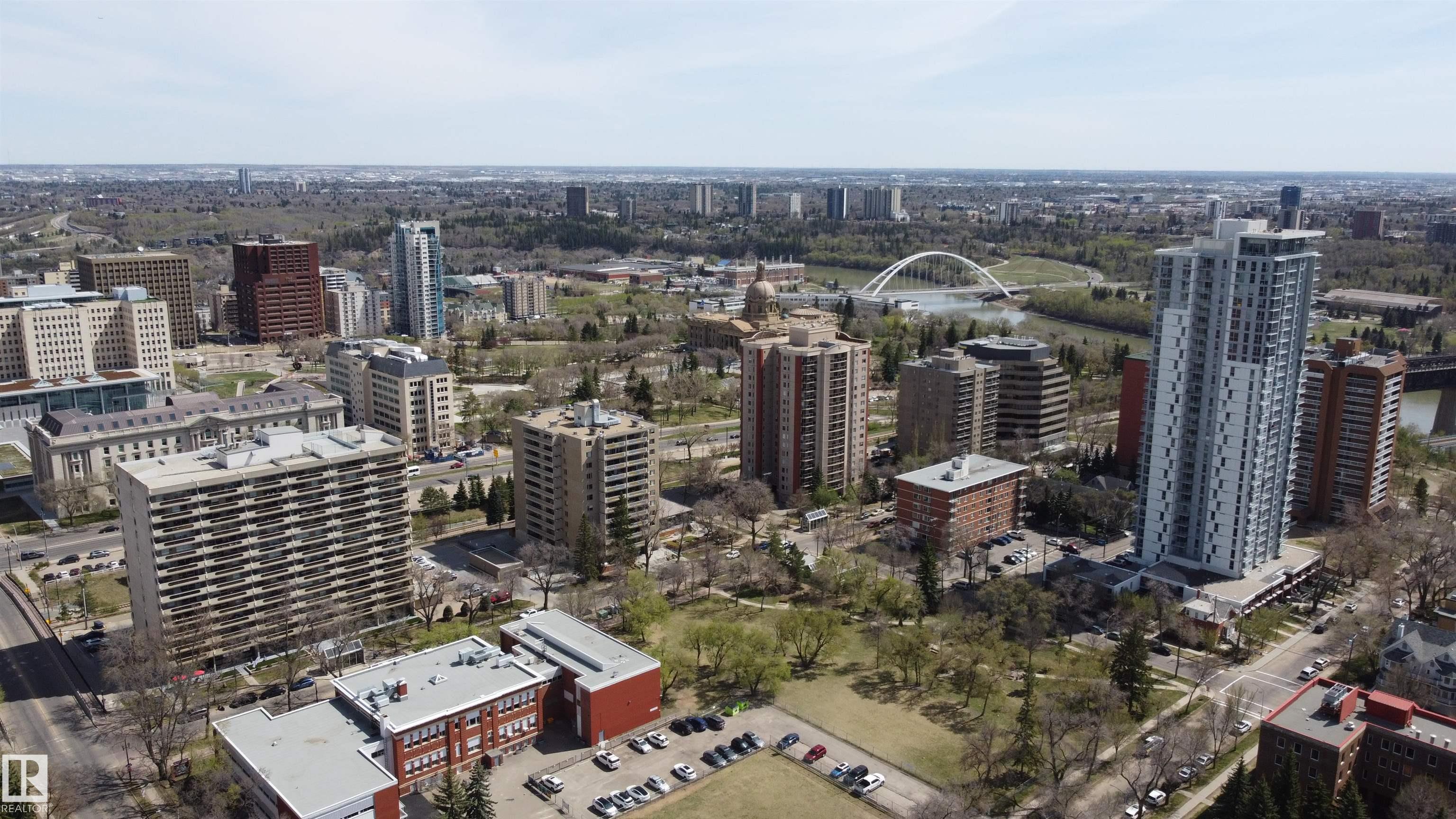 https://zimg.paragon.ice.com/ParagonImages/Property/PM/RAE/225400626/37/0/0/0bb4242b63528dc5604bd94325472c9d/1/e032408530f95c90d04a0f542355ac35/225400626-6c0c1a42-35ab-4f7f-8403-2a89e328aba9.JPG