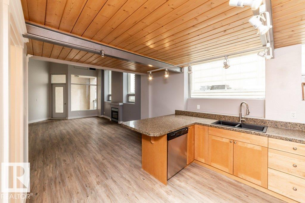 Photo 10 at 208 - 10009 102 Avenue NW, Downtown, Edmonton