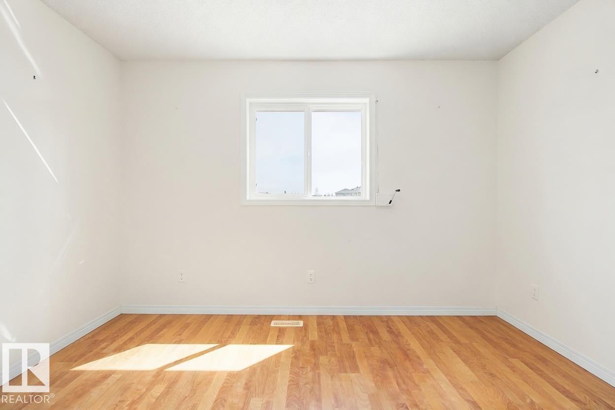 https://zimg.paragon.ice.com/ParagonImages/Property/PM/RAE/225400631/49/0/0/133434e5c27f2e5f571cd455f59da0a6/1/61c4c8e83ada5f817e170bc4c48cfa09/225400631-4fb7cb28-f1e3-4fd6-99d5-504c2ac01172.JPG