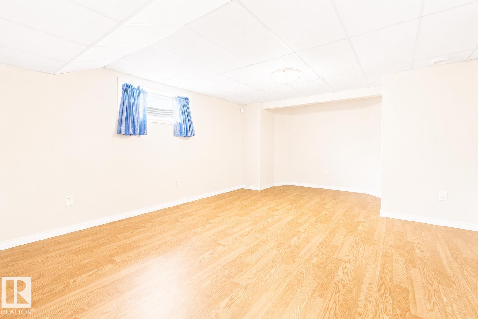 https://zimg.paragon.ice.com/ParagonImages/Property/PM/RAE/225400631/58/0/0/51a955b4ce38bfa98ba1b95a04d67b7e/1/61c4c8e83ada5f817e170bc4c48cfa09/225400631-0608536d-c8f0-46d5-a091-6444051408de.JPG
