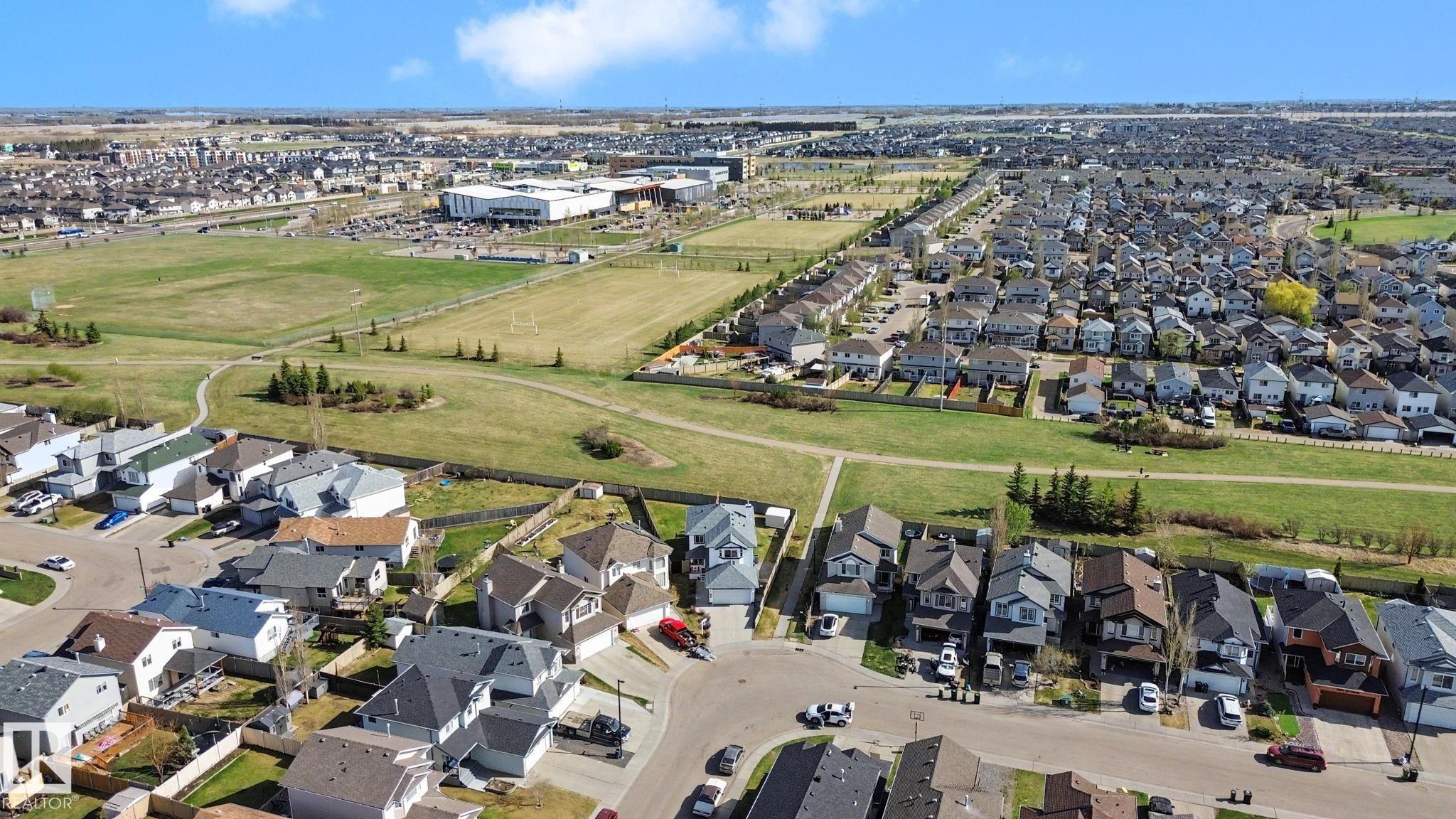 https://zimg.paragon.ice.com/ParagonImages/Property/PM/RAE/225400631/70/0/0/2acaae8a2f0d48ddb8e49ceb9458264e/1/61c4c8e83ada5f817e170bc4c48cfa09/225400631-cb50408f-4371-42a7-967a-03b6dccb452b.JPG