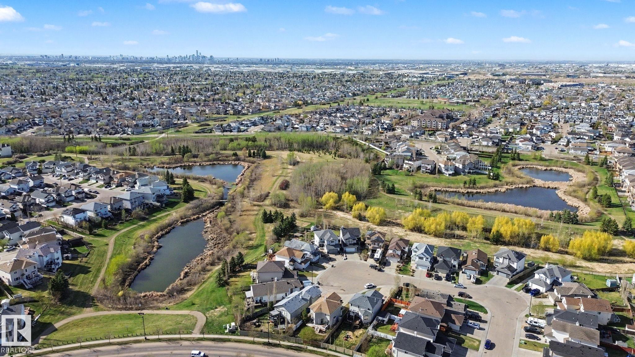 https://zimg.paragon.ice.com/ParagonImages/Property/PM/RAE/225400631/71/0/0/3fef0834c737e390a5f7a383d824e2db/1/61c4c8e83ada5f817e170bc4c48cfa09/225400631-1166e77a-6b01-4d5f-8304-8e5248e9ea62.JPG
