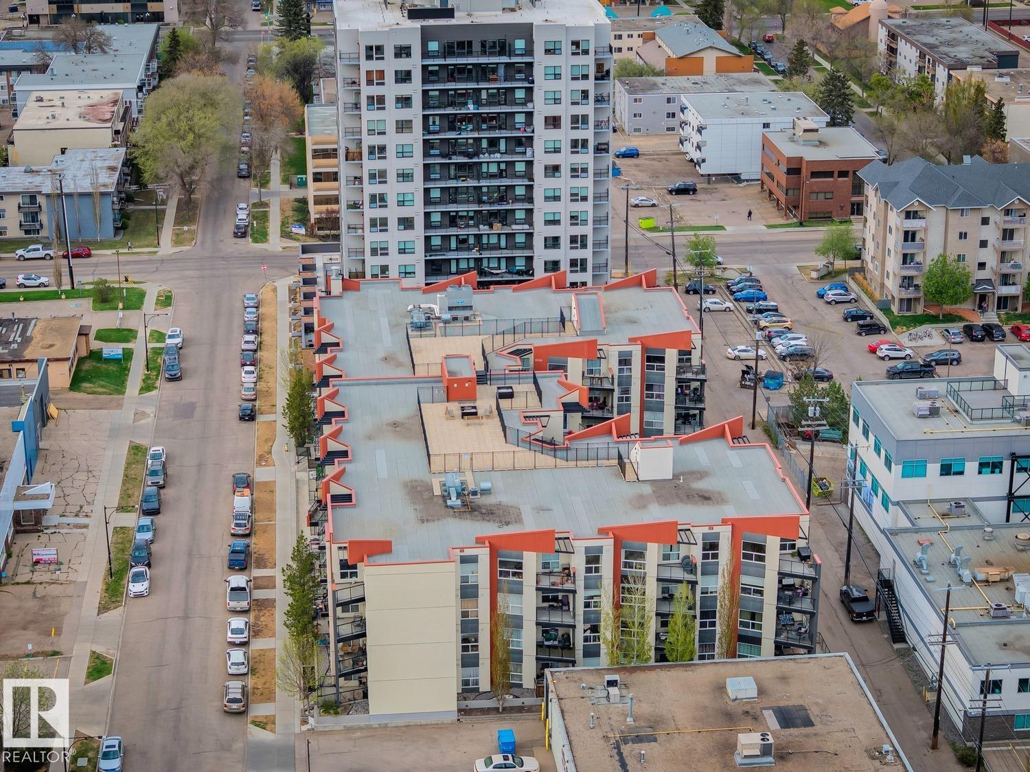 https://zimg.paragon.ice.com/ParagonImages/Property/PM/RAE/225400632/33/0/0/da15ecc712f64a8c83a6e925fe8693cb/1/79f0ffddb02072515674dc39d0cd43d6/225400632-8ecdf755-fd62-49cd-bd61-caa6dd7639bf.JPG