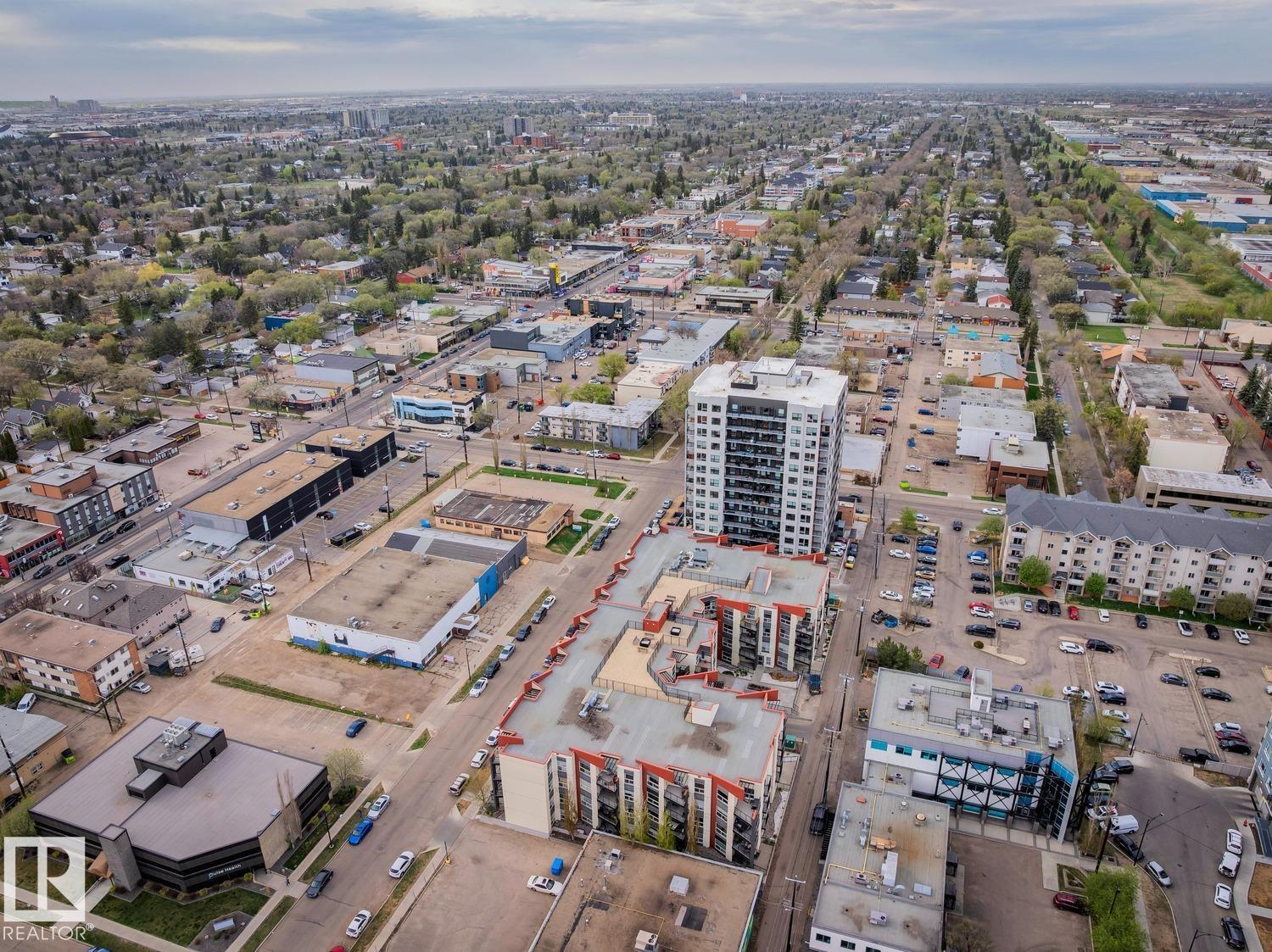 https://zimg.paragon.ice.com/ParagonImages/Property/PM/RAE/225400632/34/0/0/16cb05065d327f9d4a06ae97117f6d55/1/79f0ffddb02072515674dc39d0cd43d6/225400632-4f57cbb3-55b0-47aa-b7db-a717c354a7dd.JPG