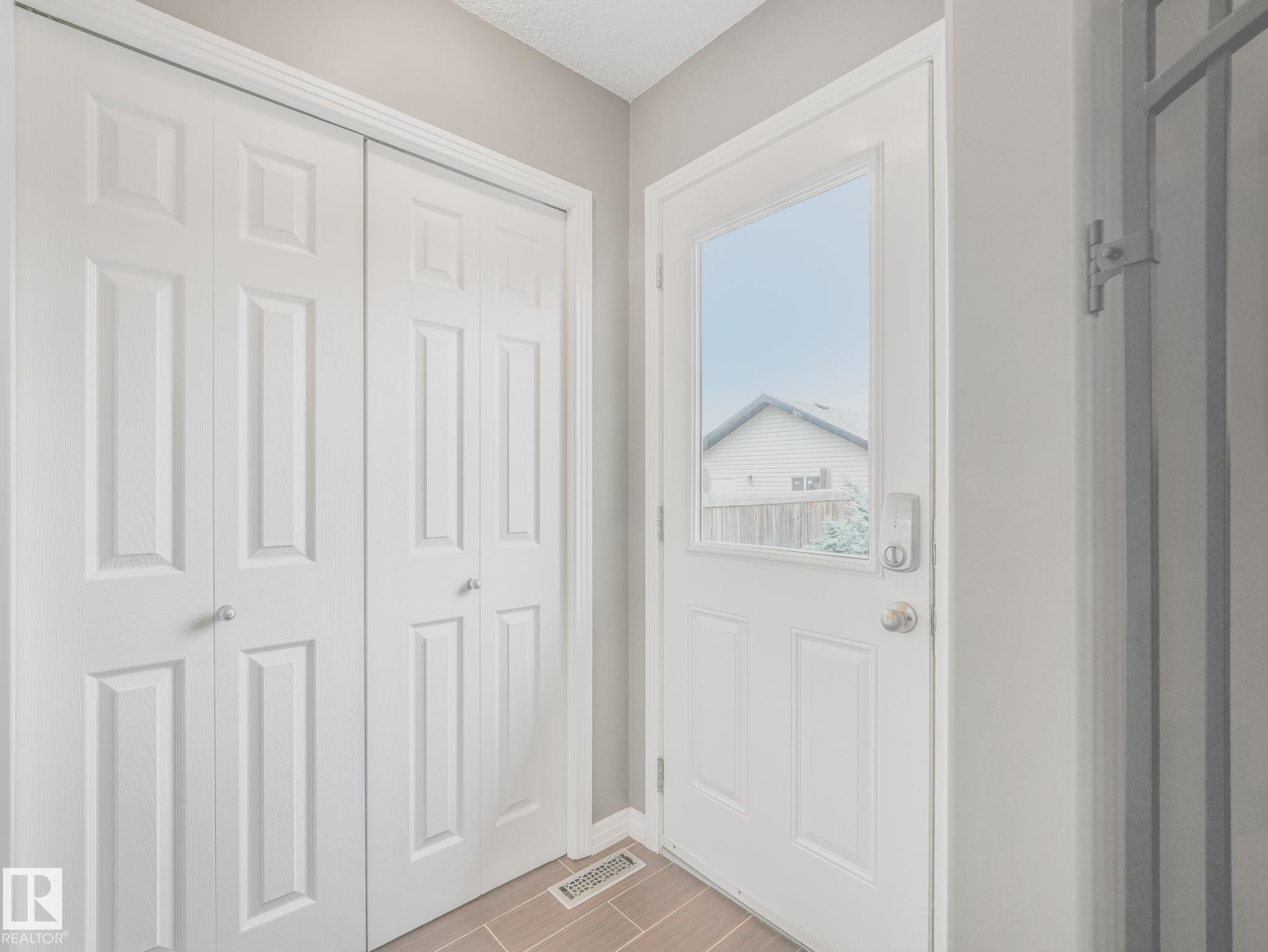 Photo 26 at 9818 103 Avenue, Morinville