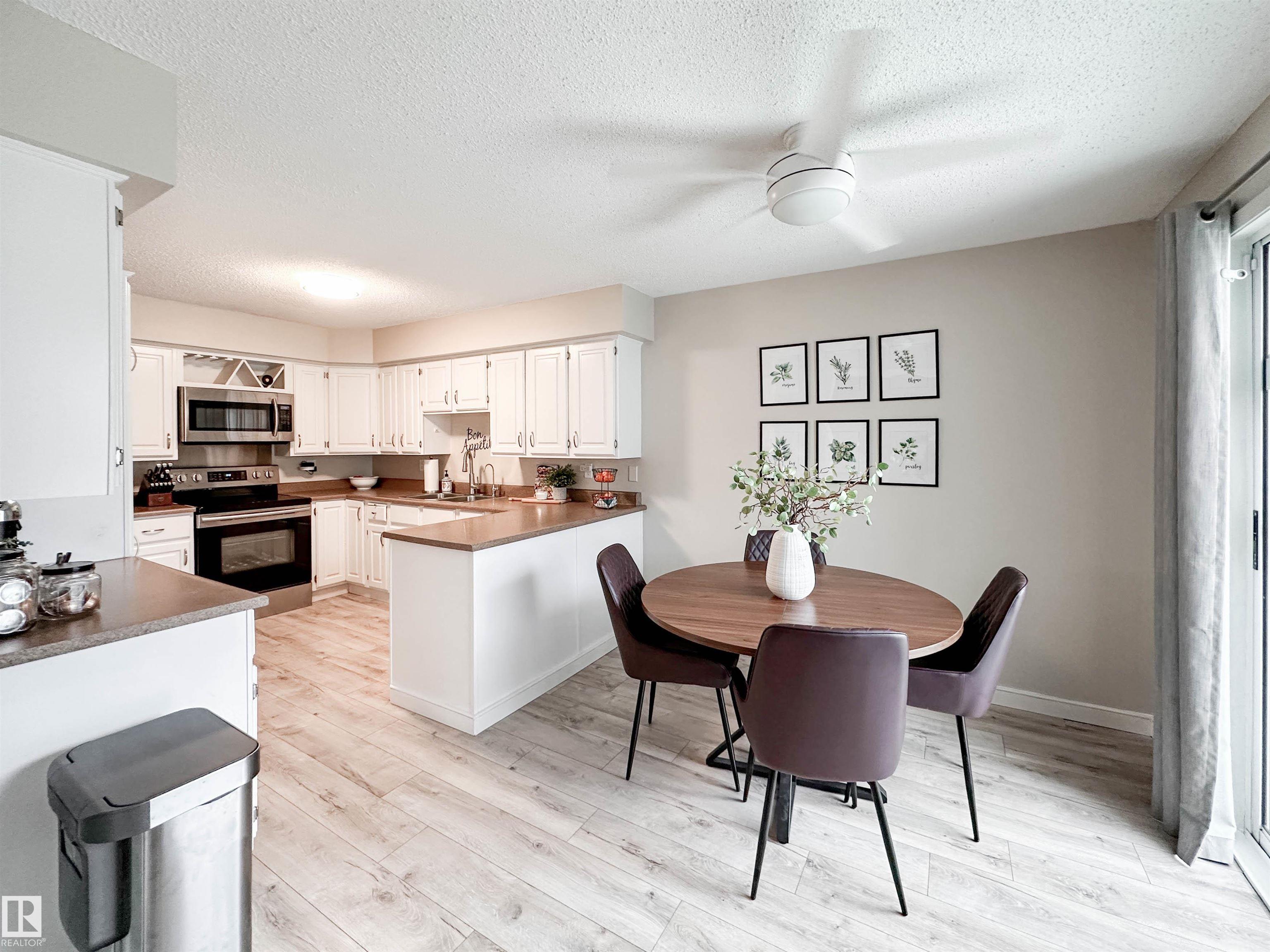 Photo 11 at 8 Whiteoaks Estates, Woodlands, St. Albert