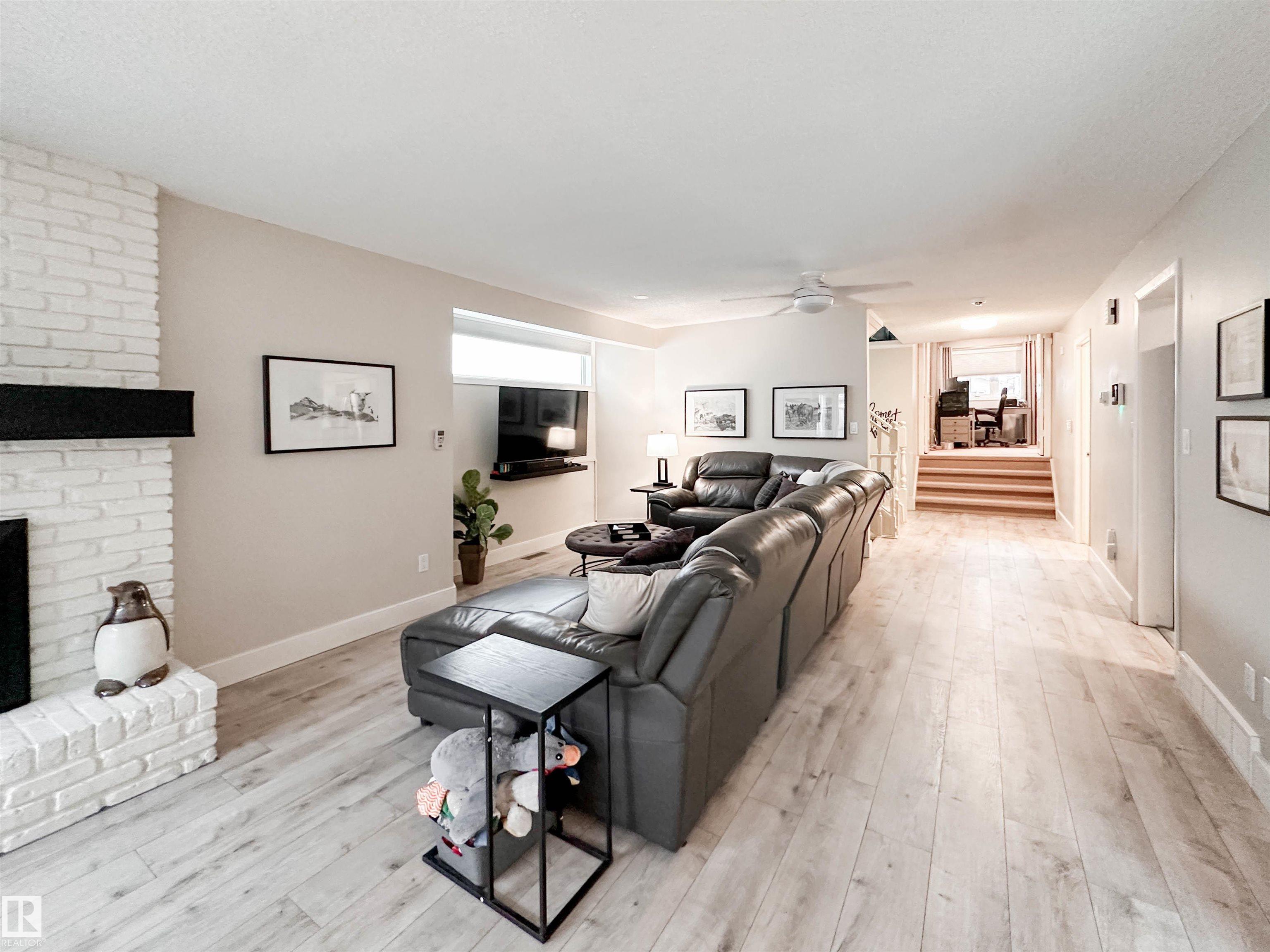 Photo 26 at 8 Whiteoaks Estates, Woodlands, St. Albert