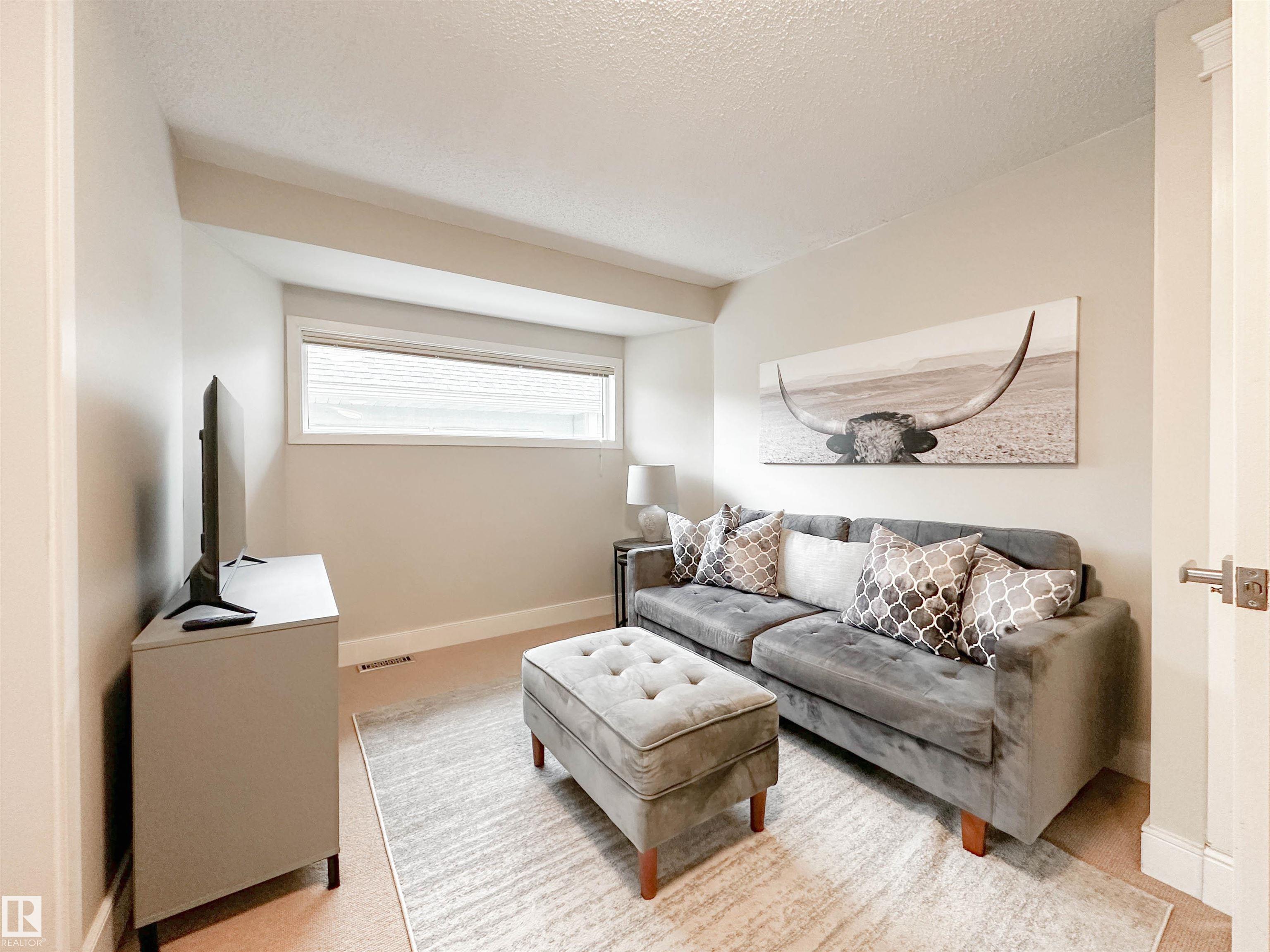 Photo 41 at 8 Whiteoaks Estates, Woodlands, St. Albert