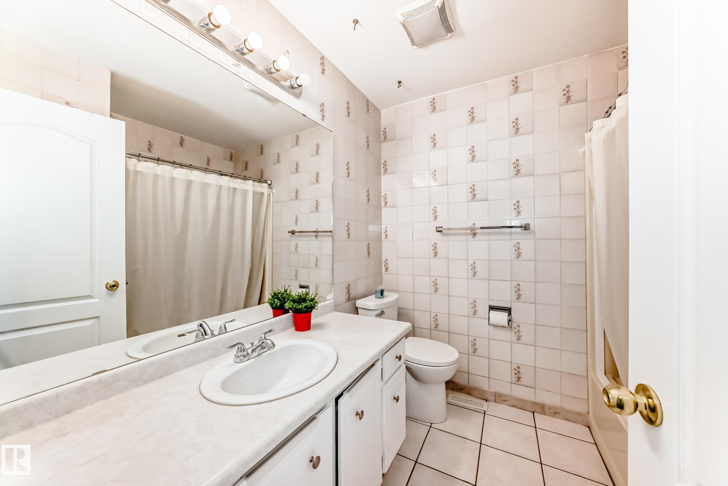 https://zimg.paragon.ice.com/ParagonImages/Property/PM/RAE/225400639/31/0/0/4dffb01db973226a836c0dc461c031aa/1/fc19102a108e411b3b31842dec84ef9e/225400639-fa960f86-bb60-4784-969b-7523bf73789b.JPG