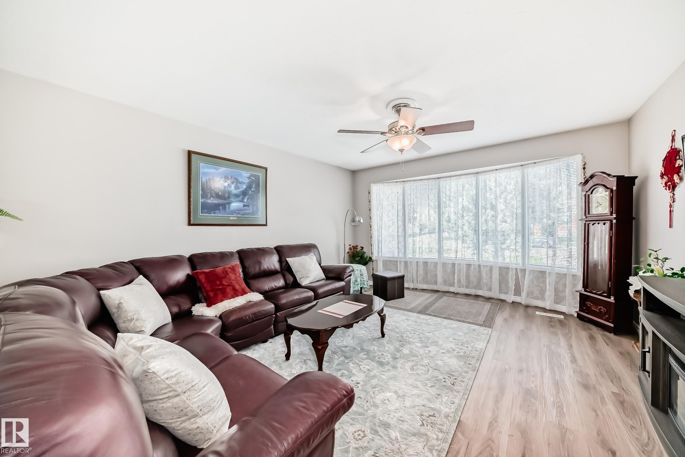 https://zimg.paragon.ice.com/ParagonImages/Property/PM/RAE/225400639/5/0/0/1488a1e0d70c9f49b805eef40dfedfb7/1/fc19102a108e411b3b31842dec84ef9e/225400639-2972d61f-55b7-4304-a29e-6085bb5a2f5c.JPG