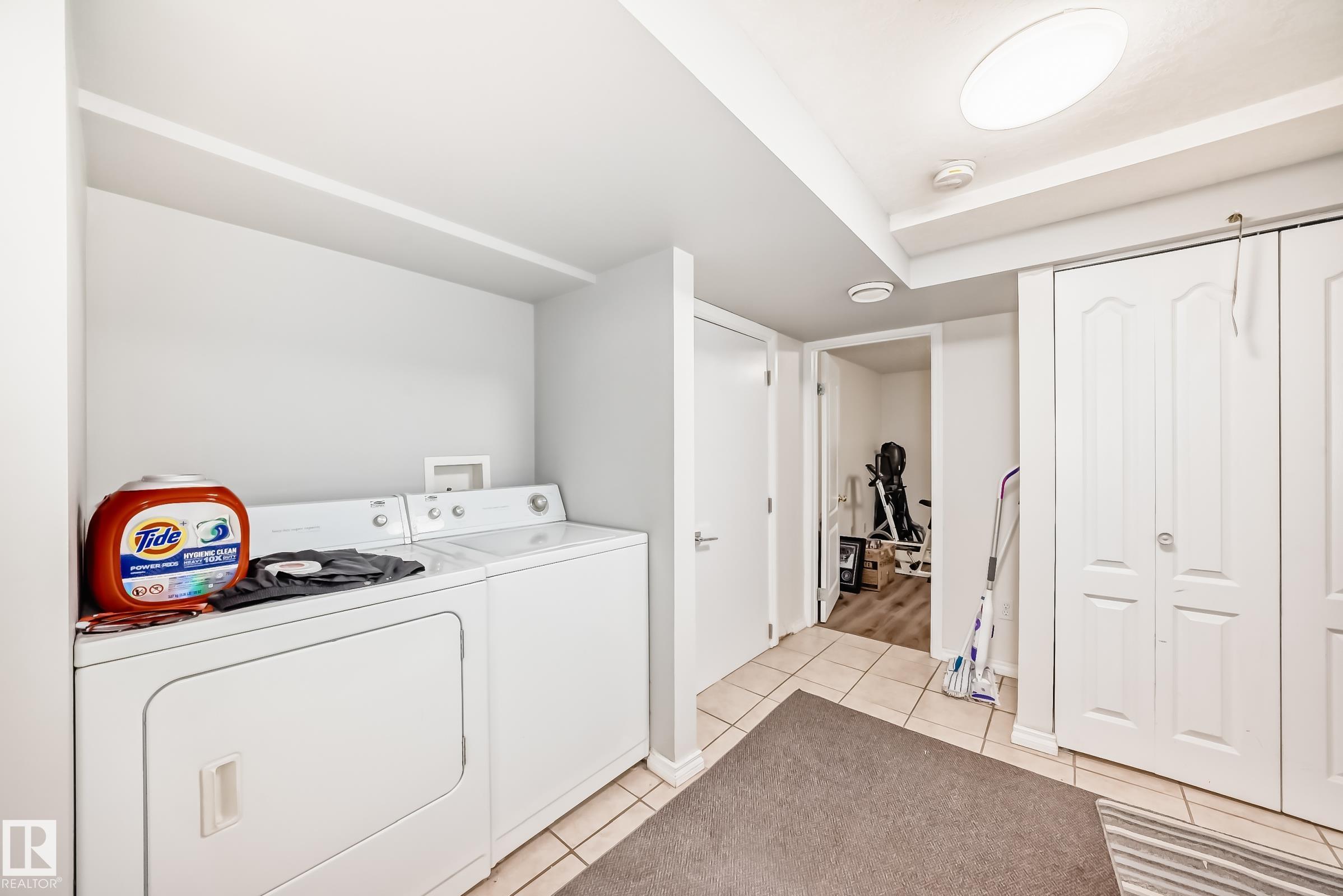 https://zimg.paragon.ice.com/ParagonImages/Property/PM/RAE/225400639/58/0/0/dc74a7c4b2a32aeab9af481ddea52ddd/1/fc19102a108e411b3b31842dec84ef9e/225400639-efa9db01-55eb-4285-9308-c08f26d97065.JPG