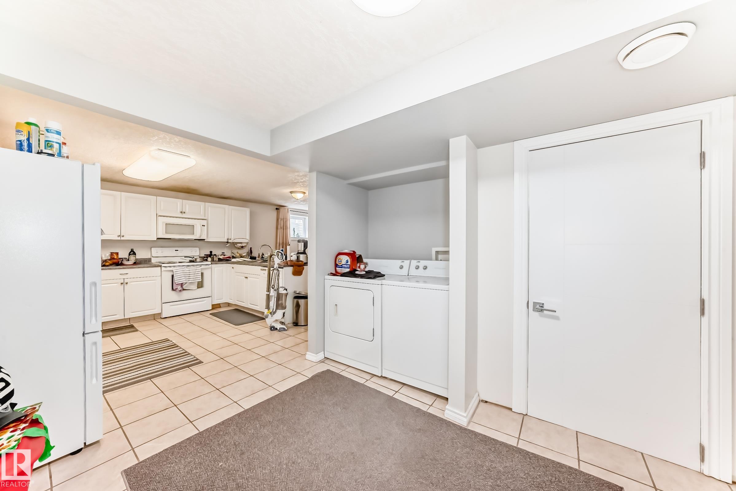 https://zimg.paragon.ice.com/ParagonImages/Property/PM/RAE/225400639/59/0/0/afec7661c2eb1150bc23fc7e12da206d/1/fc19102a108e411b3b31842dec84ef9e/225400639-8c54240f-8d48-4099-9b63-73ff84b0b079.JPG