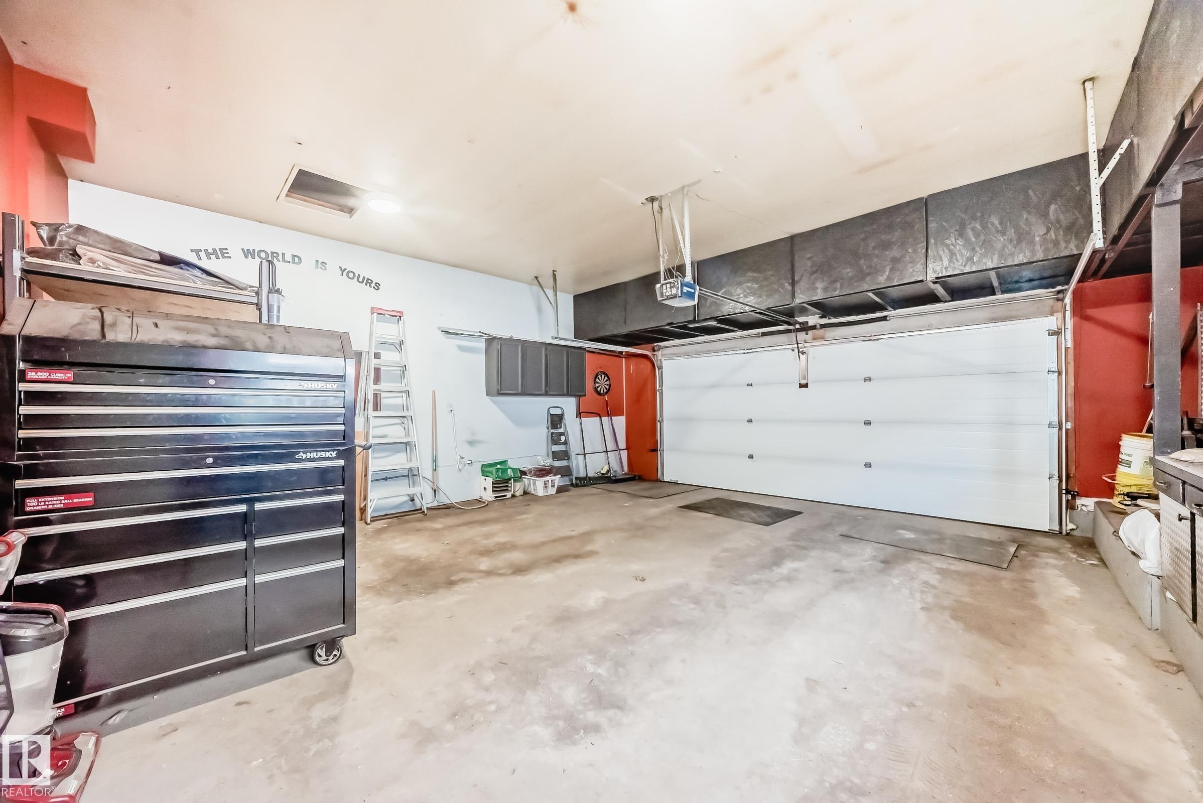 https://zimg.paragon.ice.com/ParagonImages/Property/PM/RAE/225400639/60/0/0/d4228862805034e0f5e863946cbe0c75/1/fc19102a108e411b3b31842dec84ef9e/225400639-f510ffb2-da0d-496d-8784-72b0723fc912.JPG