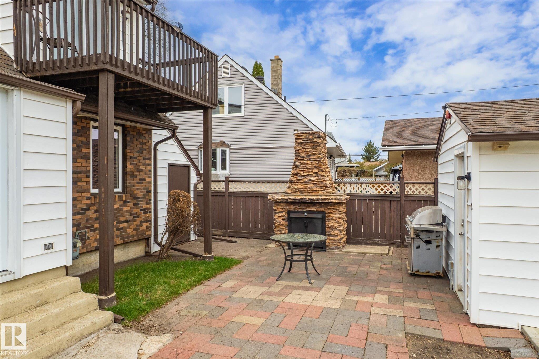 https://zimg.paragon.ice.com/ParagonImages/Property/PM/RAE/225400640/32/0/0/dbafefc8862506aeaffe0f1b1141c505/1/95e1a0ca5ea86849ef70d31233e43079/225400640-c4d85100-141f-4a91-bd5a-4ca45f0dd610.JPG