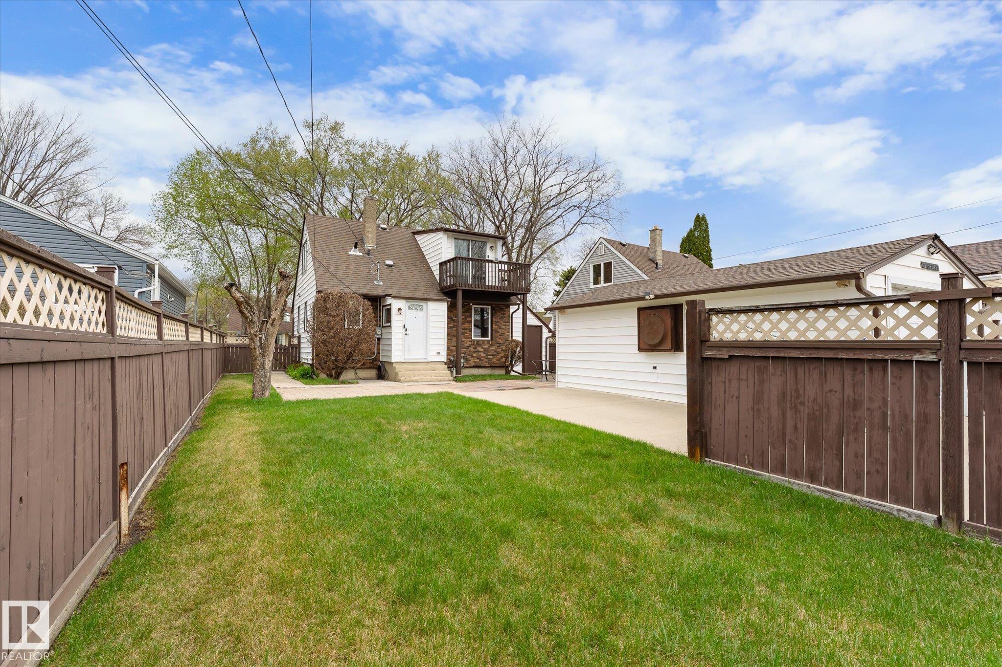 https://zimg.paragon.ice.com/ParagonImages/Property/PM/RAE/225400640/35/0/0/73cf8920fb0e0deceb5135ecba80a414/1/95e1a0ca5ea86849ef70d31233e43079/225400640-ebc65c73-1bda-47f6-a573-8d4d89dcc586.JPG