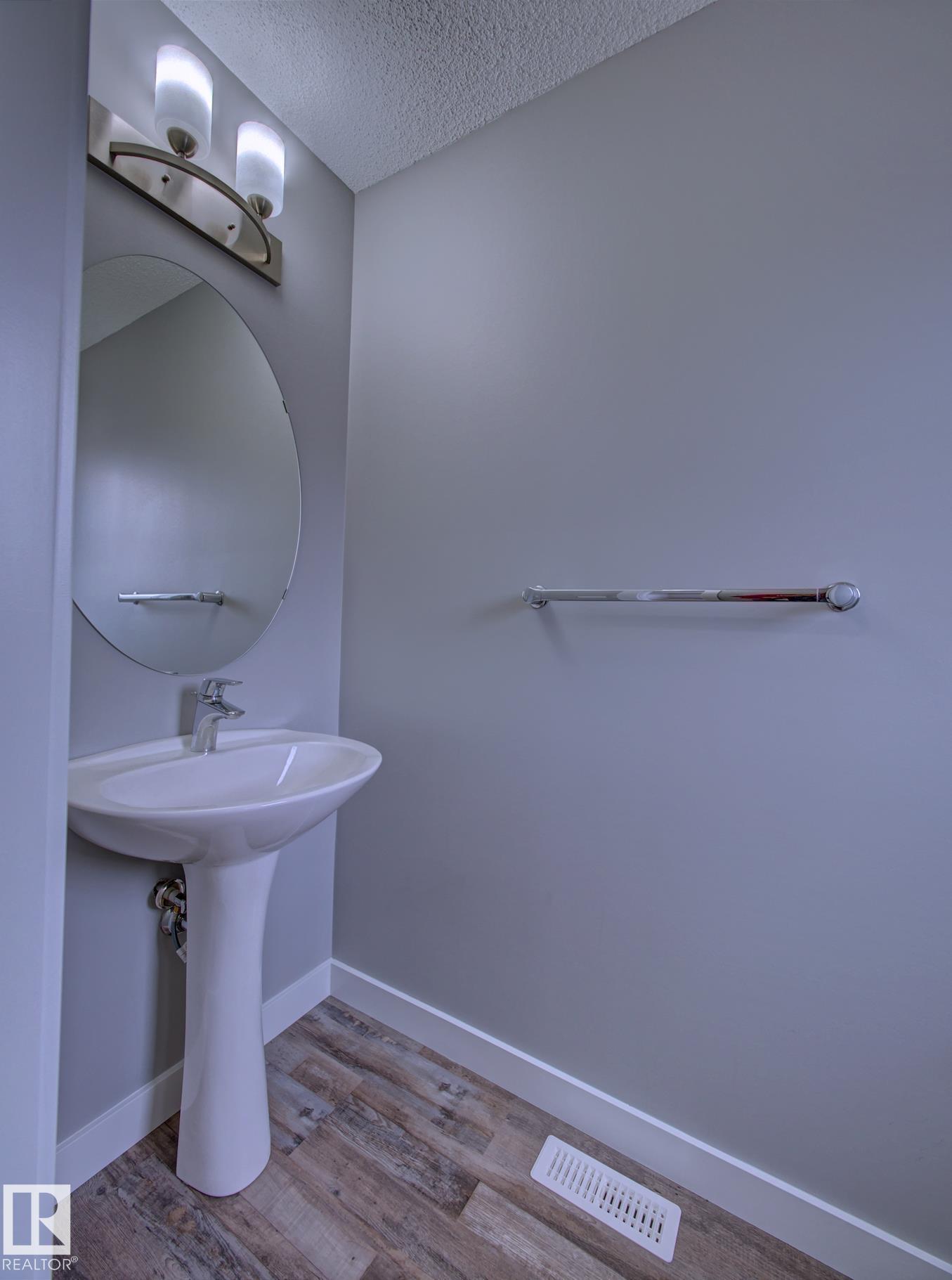 https://zimg.paragon.ice.com/ParagonImages/Property/PM/RAE/225400649/17/0/0/427ac98d6d9922c4200589c094c47695/1/20f9d2368b18e4acb6db5c9a71f961b4/225400649-230377bb-3a05-499f-ae23-aa16b5b7d91b.JPG