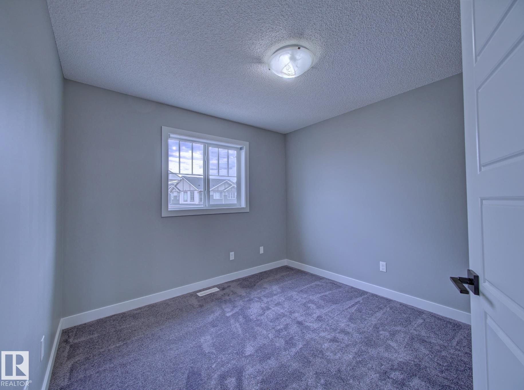 https://zimg.paragon.ice.com/ParagonImages/Property/PM/RAE/225400649/30/0/0/482540b342d83e37cd172012c909d2a8/1/20f9d2368b18e4acb6db5c9a71f961b4/225400649-afc51f70-9dcc-4b70-8fe9-27f64c966f1c.JPG