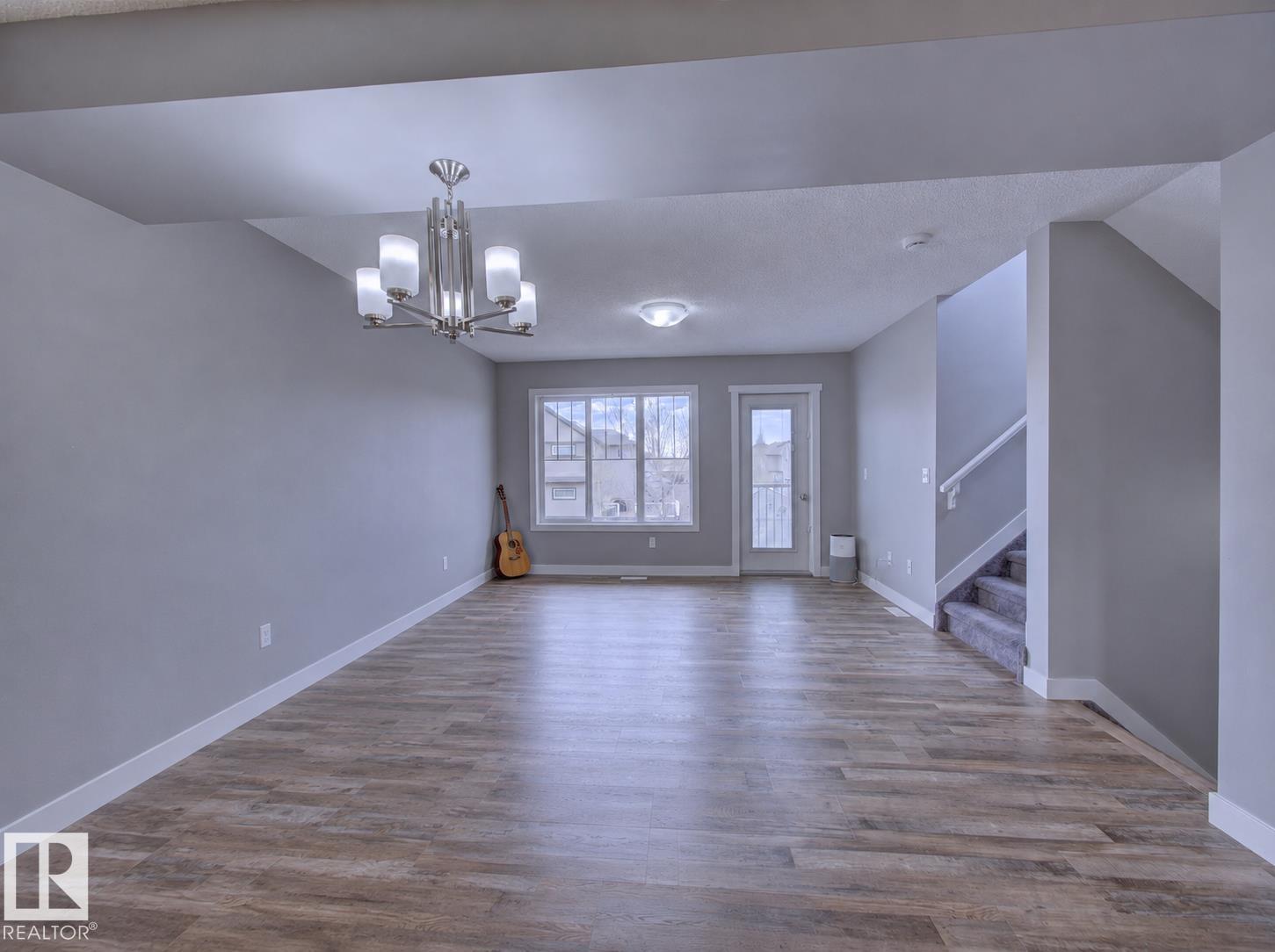 https://zimg.paragon.ice.com/ParagonImages/Property/PM/RAE/225400649/7/0/0/bdfaaba31253c4564c44dfade275741c/1/20f9d2368b18e4acb6db5c9a71f961b4/225400649-4af45829-4ca4-44dc-8b2b-22194b982f53.JPG
