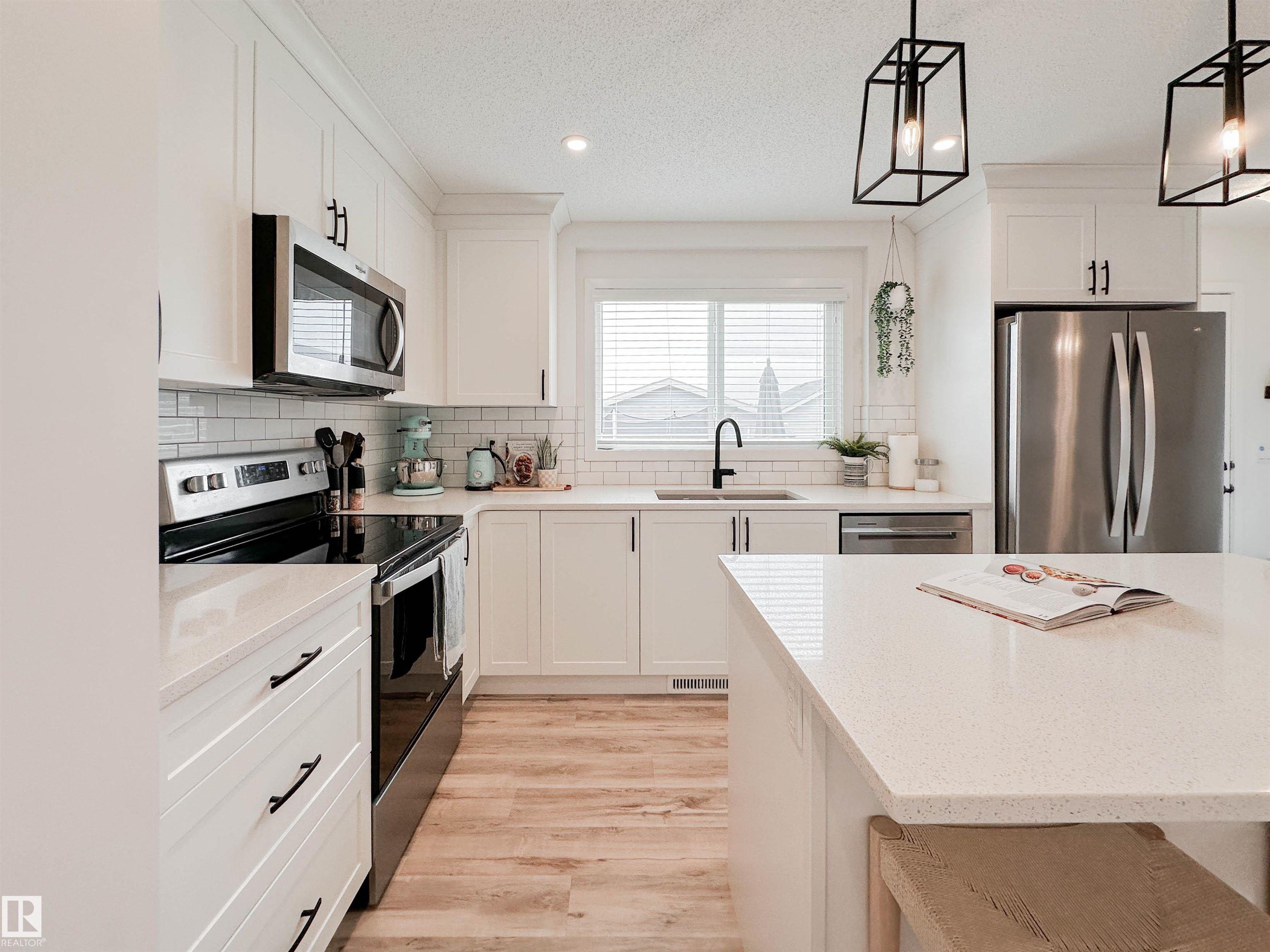 https://zimg.paragon.ice.com/ParagonImages/Property/PM/RAE/225400653/19/0/0/7aa137ae2ee69236eacd3746de8d5a0f/1/f8ae220ca1a31974ee3dafccd763640f/225400653-9bba6daa-1ca3-47a4-bf73-f57b1c6776c3.JPG