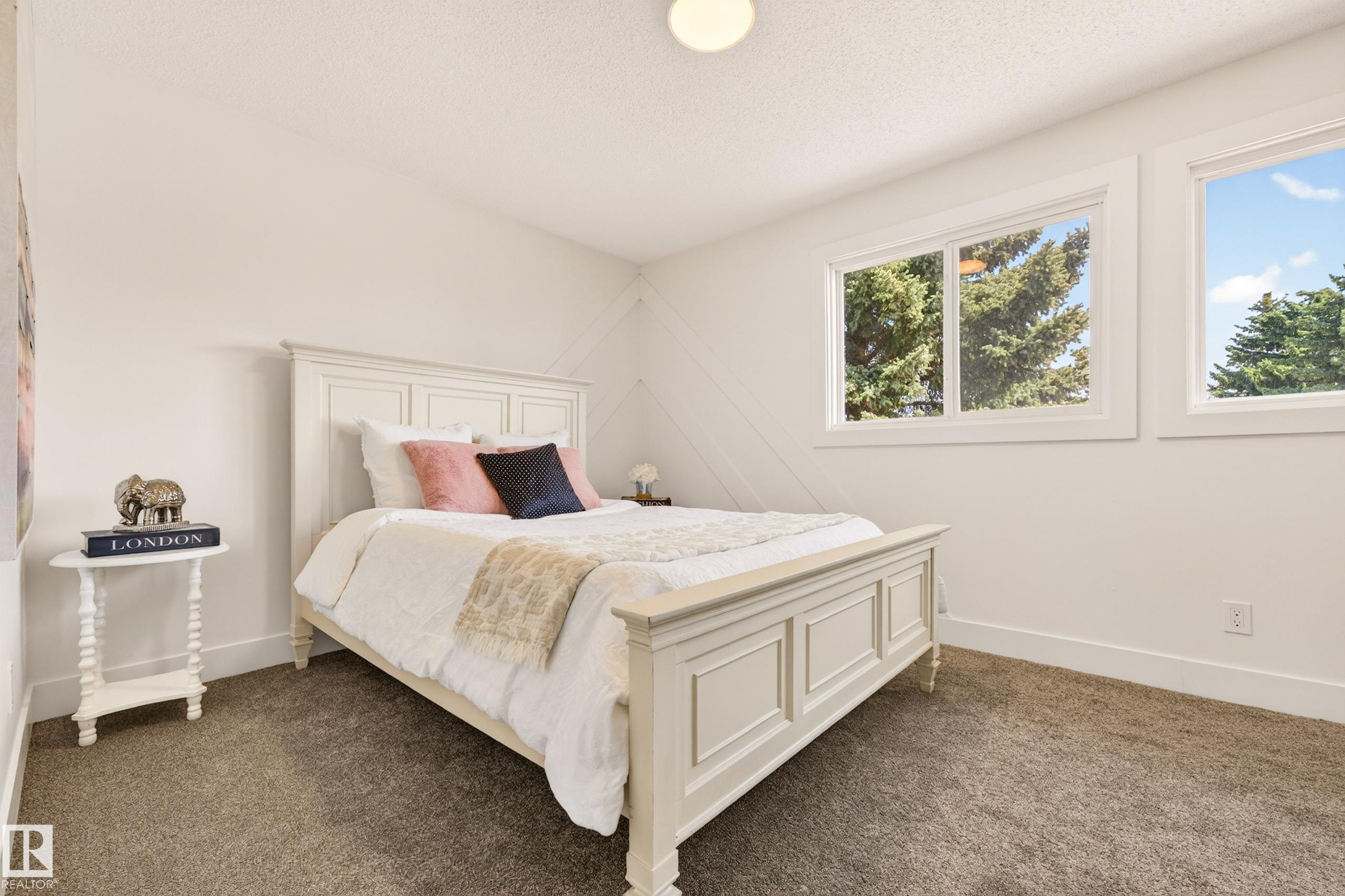 Photo 24 at 17312 108 Street NW, Baturyn, Edmonton